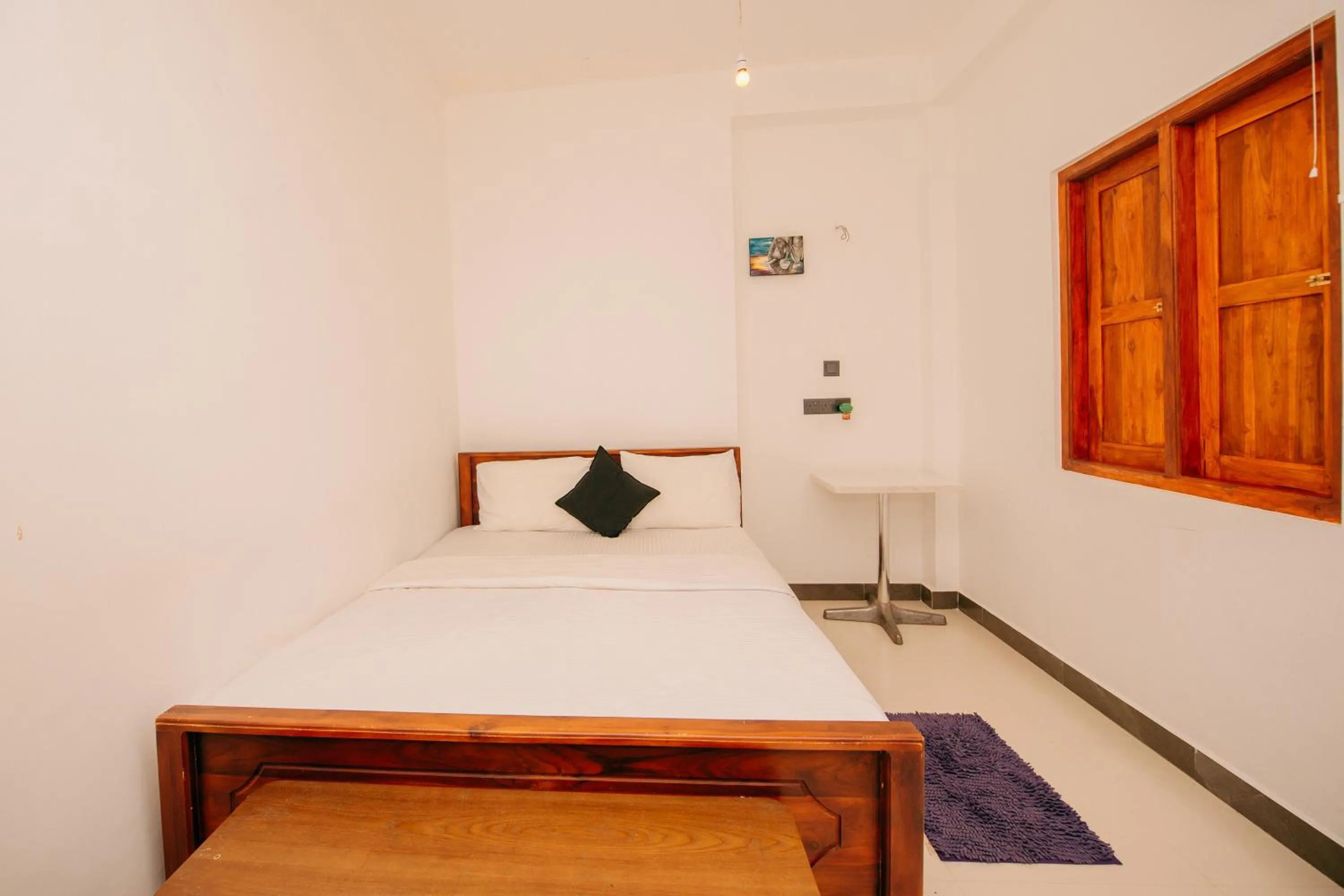 Bed in The Blue View Ella