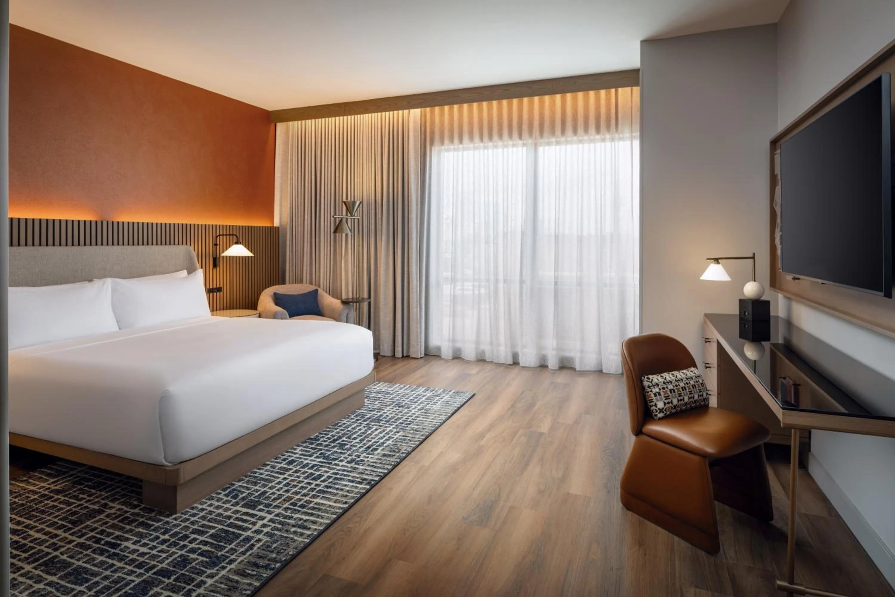 Bedroom, Bed in The Nobleman Fort Worth, Tapestry Collection By Hilton