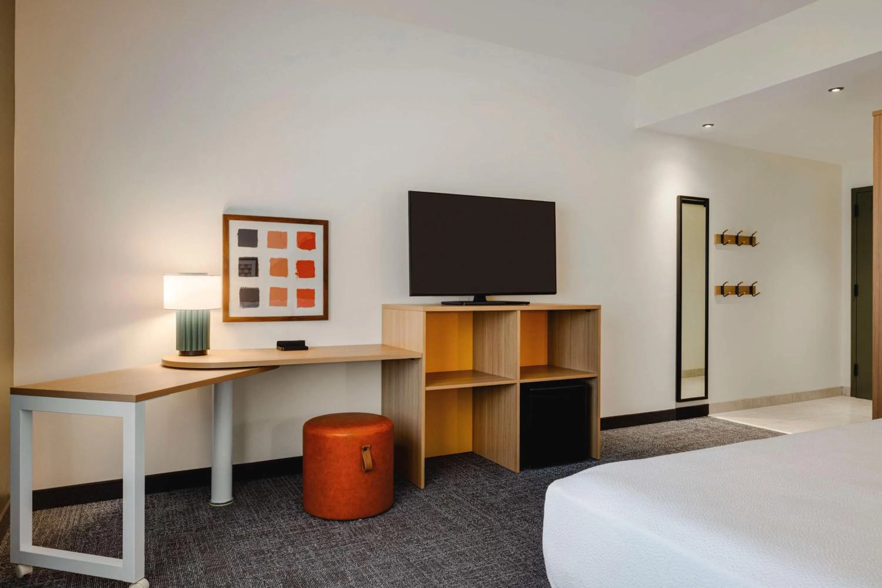 Bedroom, Bed in Spark By Hilton Las Vegas Airport