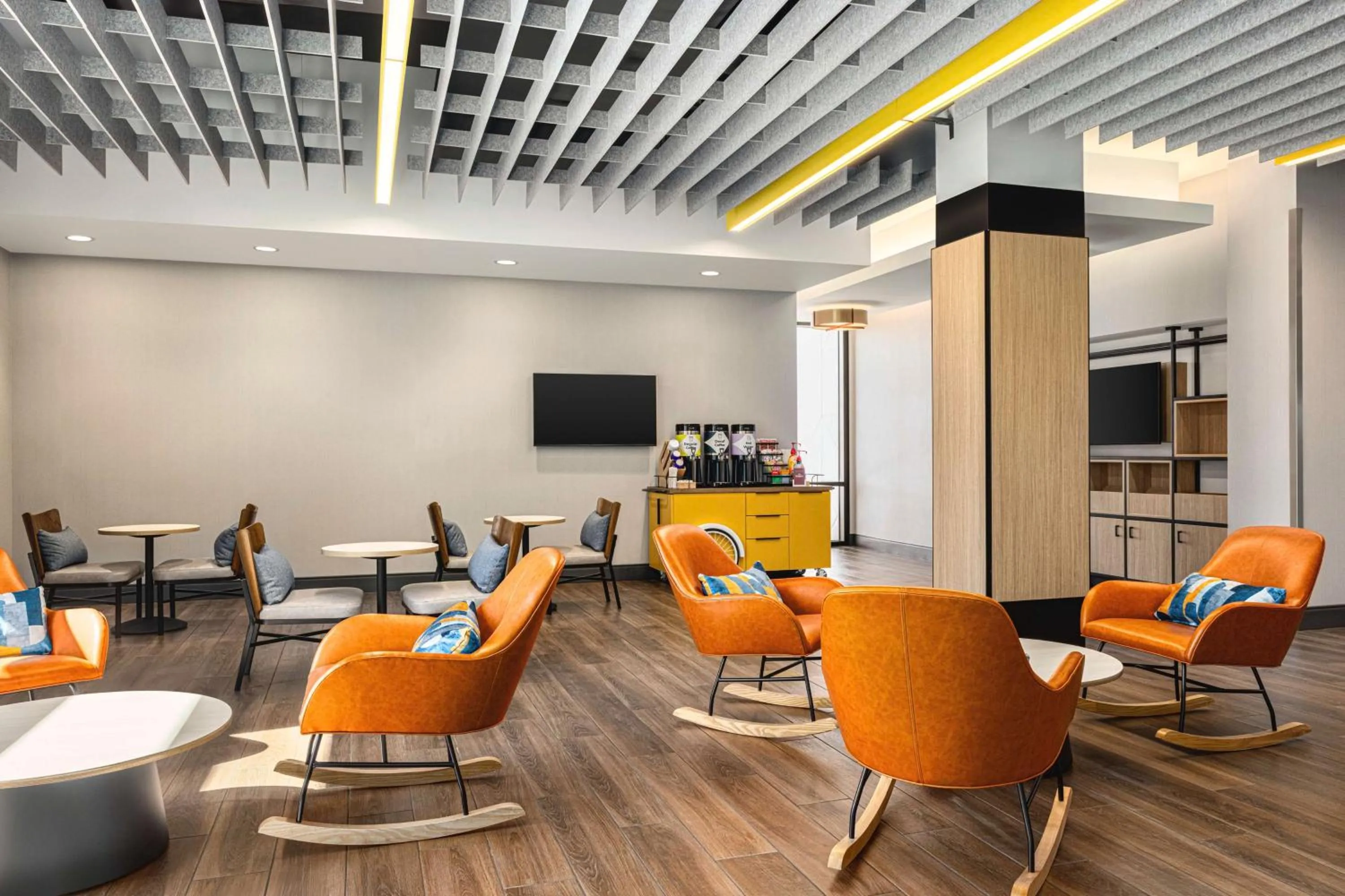 Lobby or reception in Spark By Hilton Las Vegas Airport