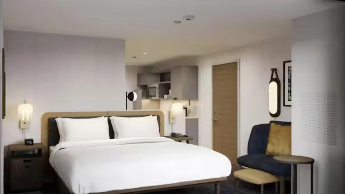 Bedroom, Bed in Homewood Suites By Hilton Jackson