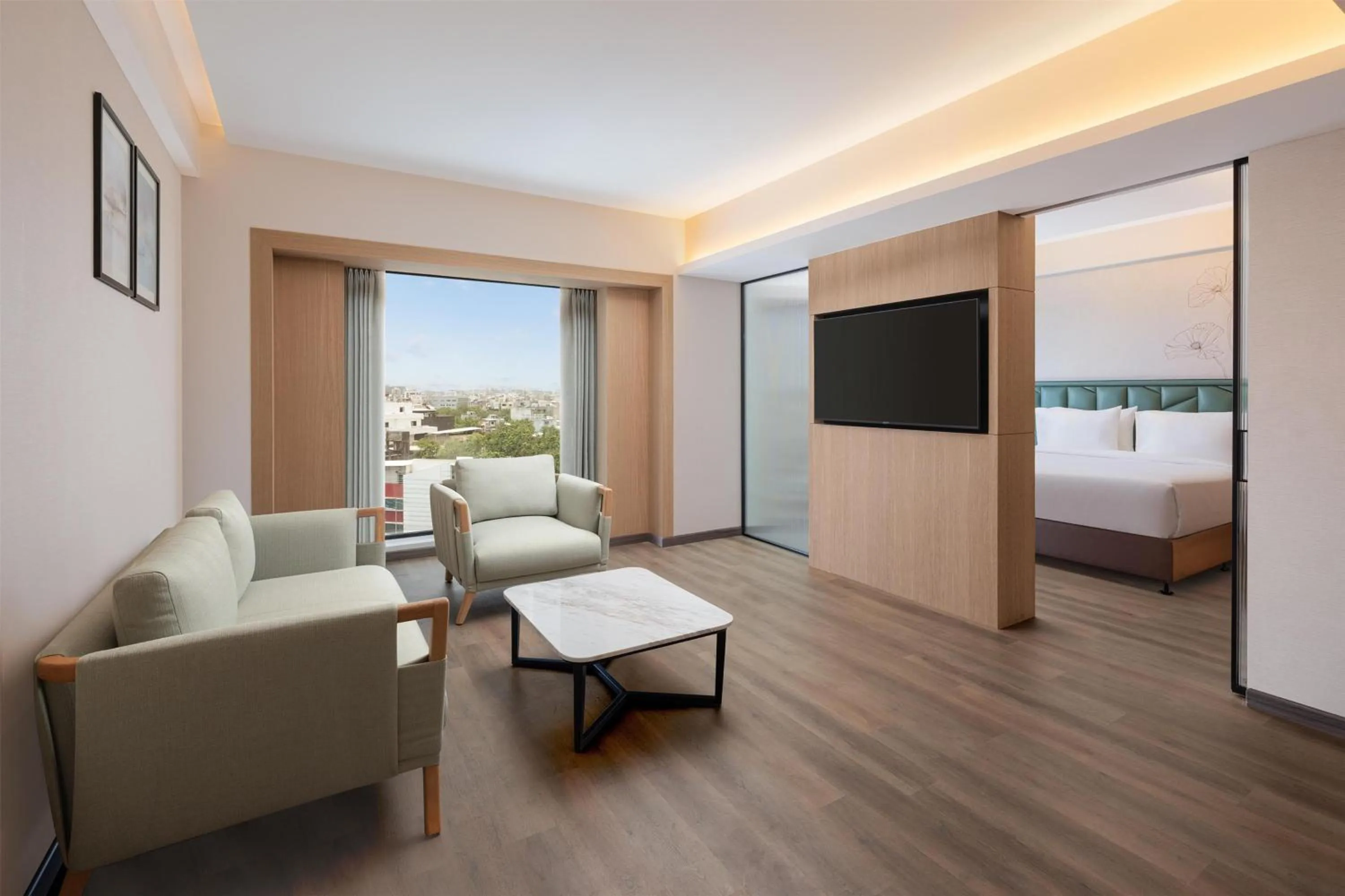 Bed in Hilton Garden Inn Surat City Centre