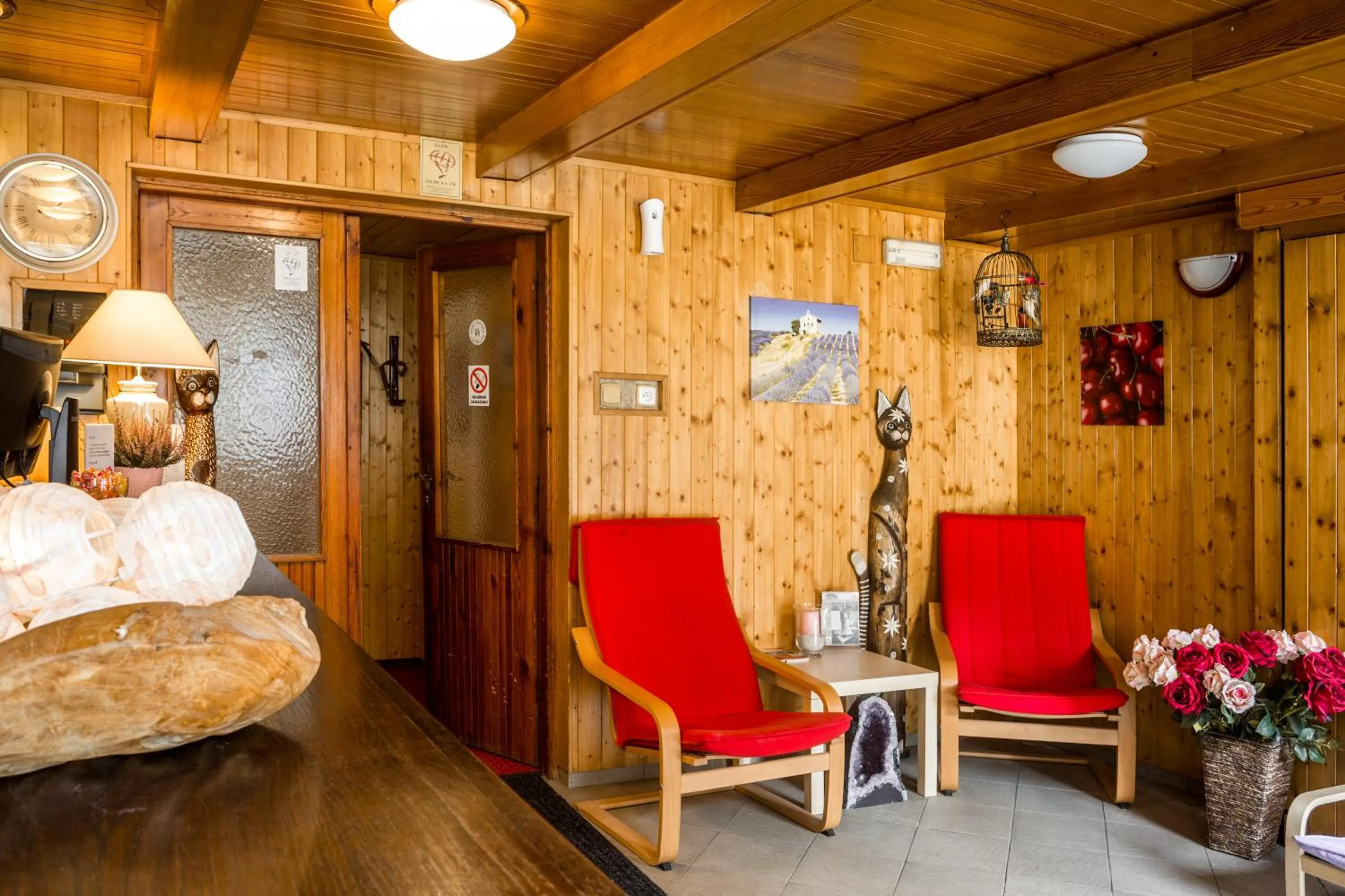 Lobby or reception in Hotel Konopiště Nová Myslivna