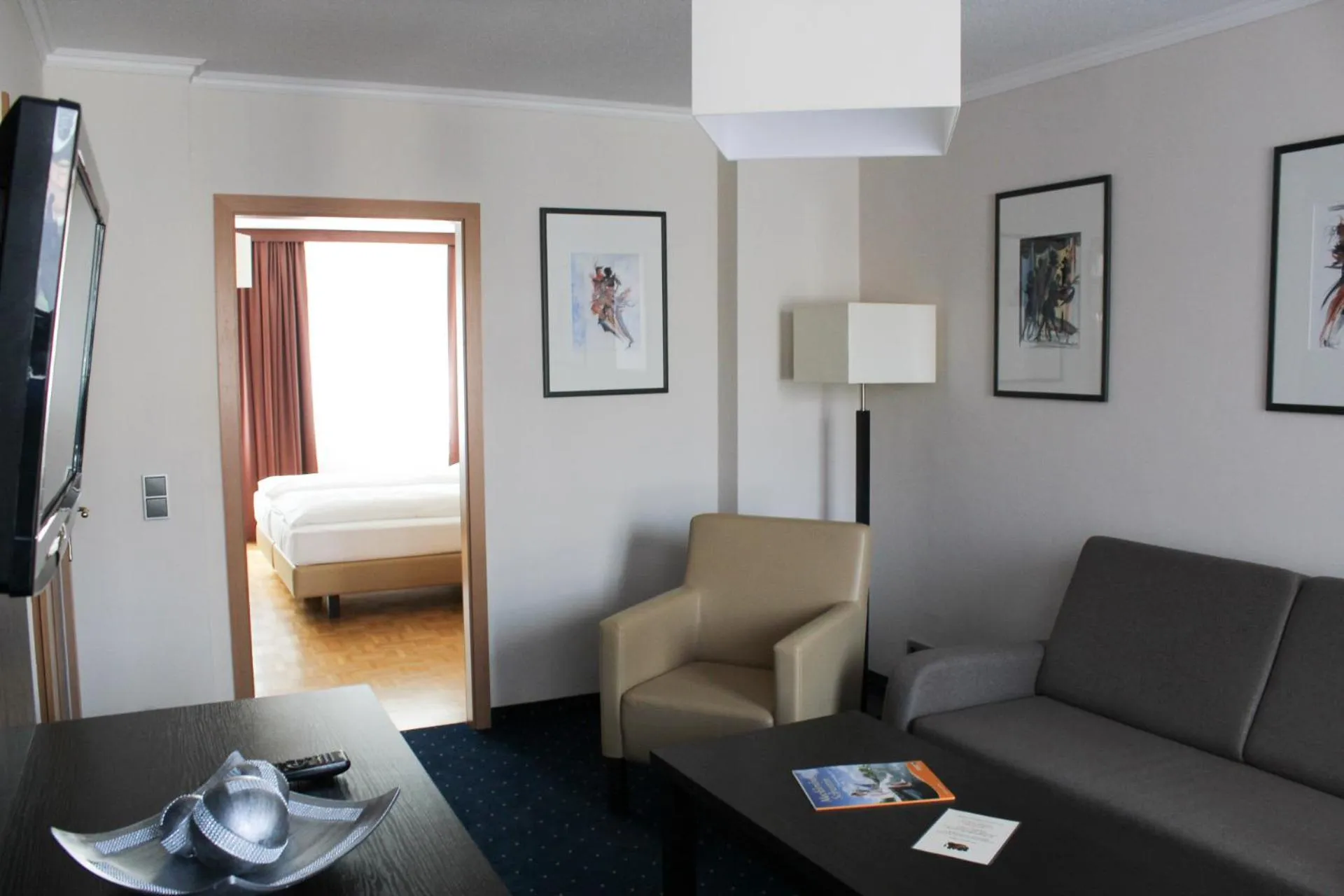 Living room, Bed in Weinhaus Wöhler