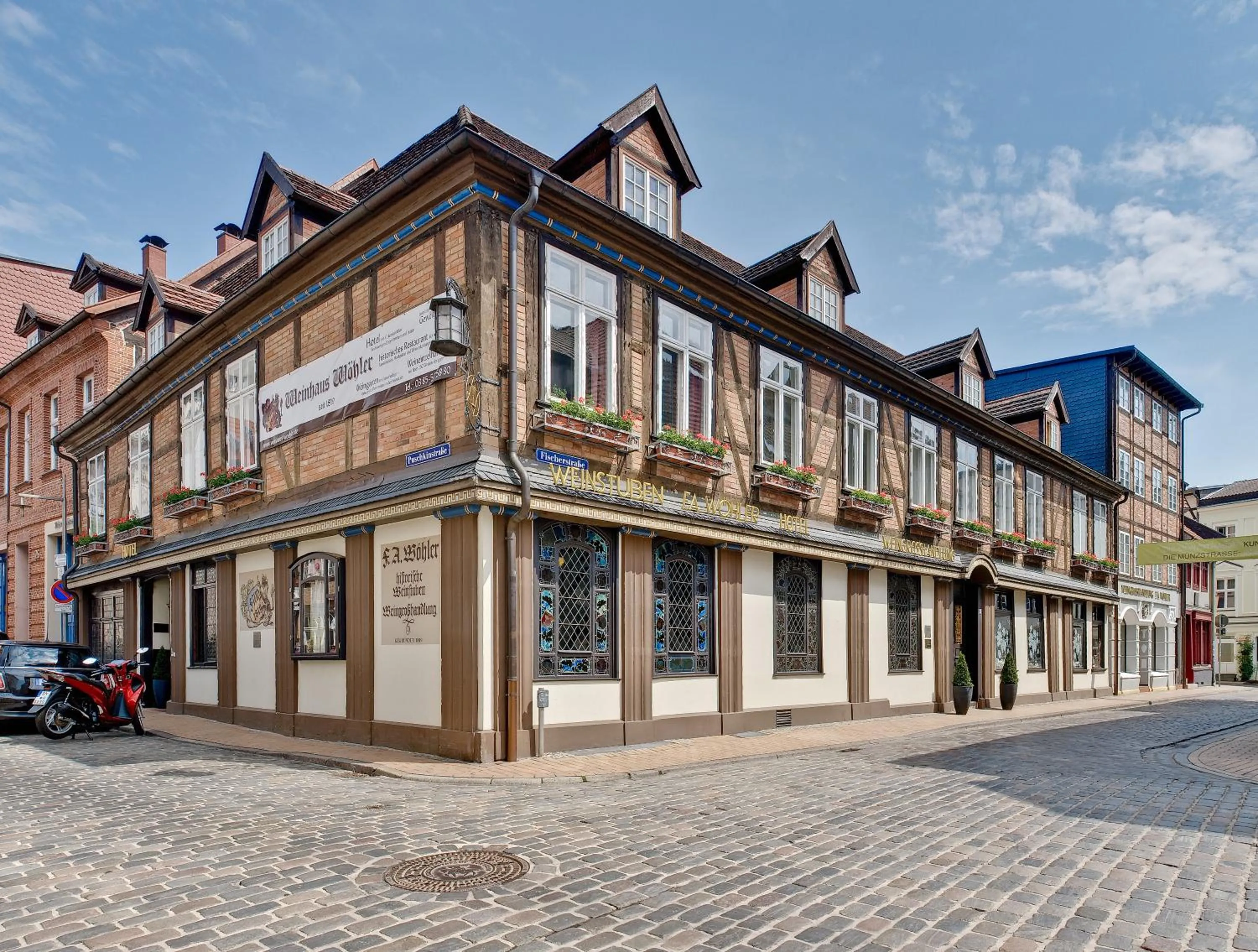 Facade/entrance in Weinhaus Wöhler