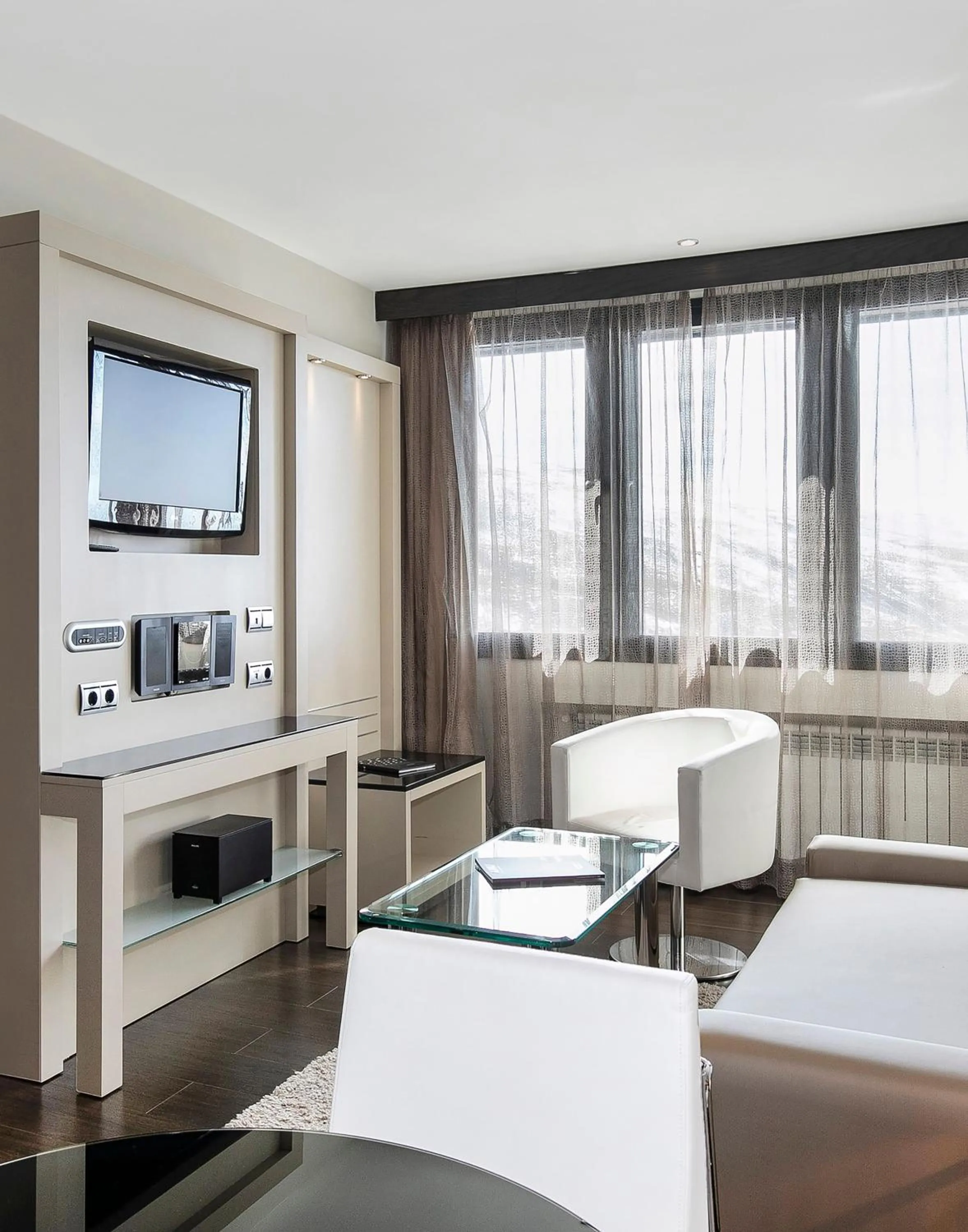 Property building in Meliá Sol y Nieve