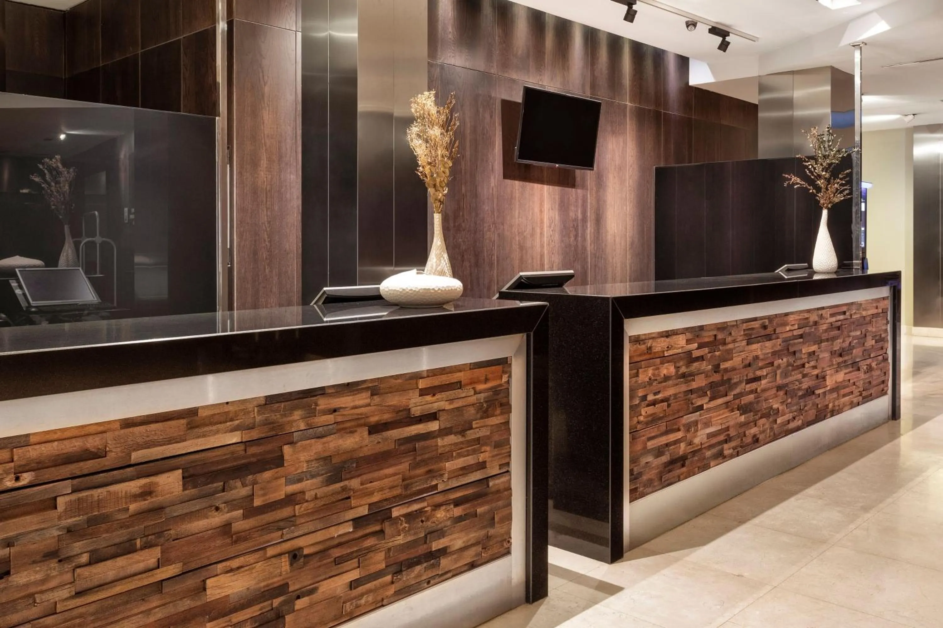 Property building in Meliá Sol y Nieve