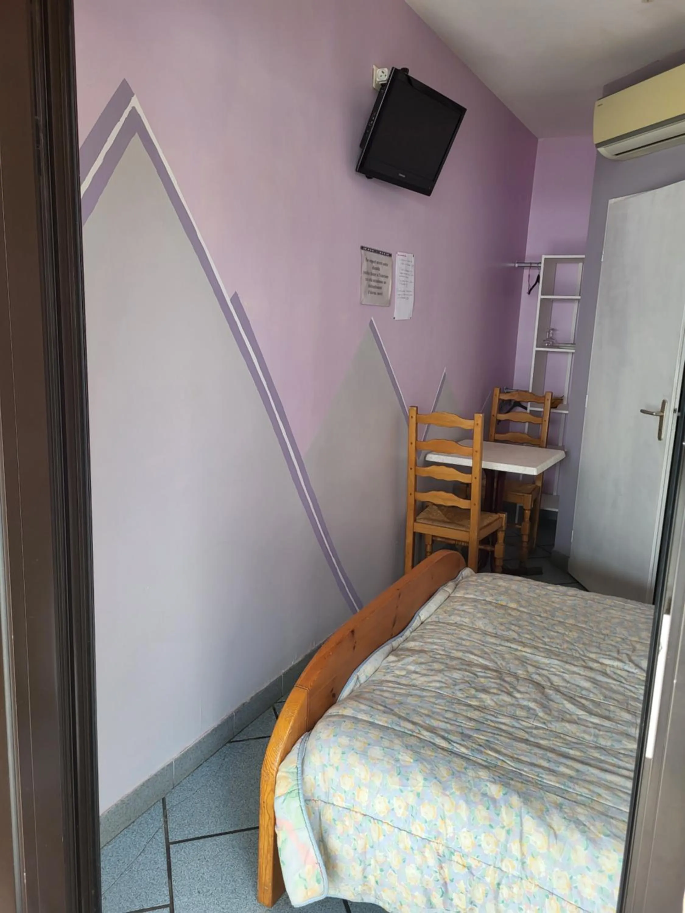 Bed in Auberge de l'Europe