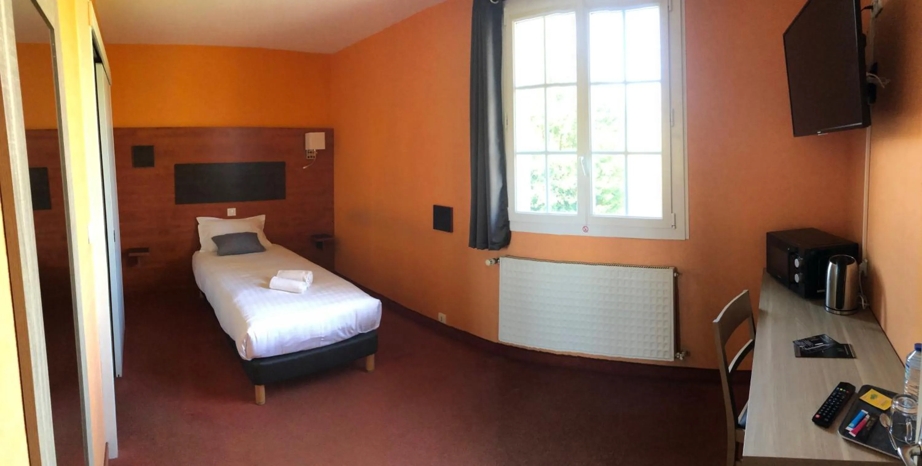 Bed in Hôtel Particulier LE MAS DES MARAIS