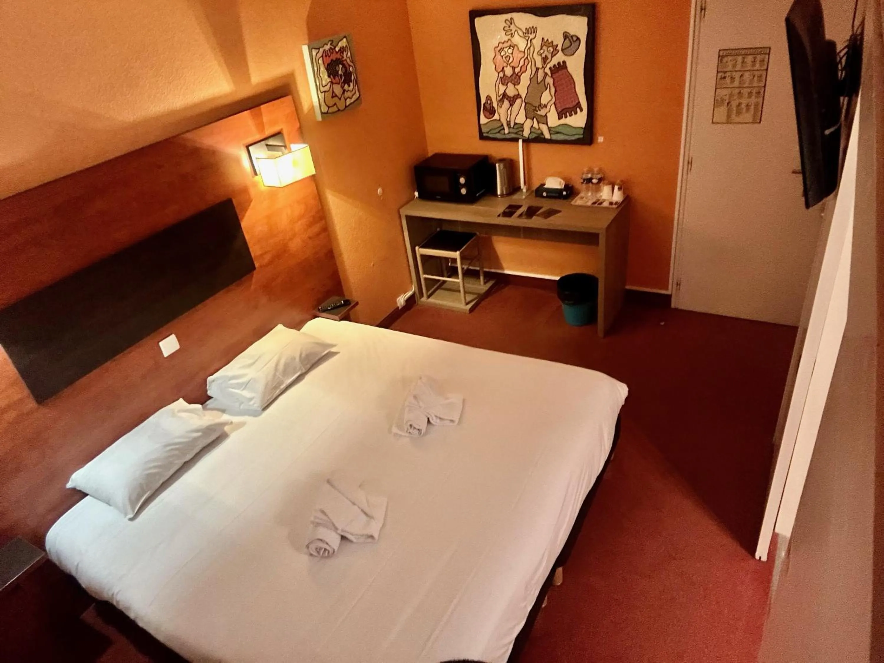 Bed in Hôtel Particulier LE MAS DES MARAIS