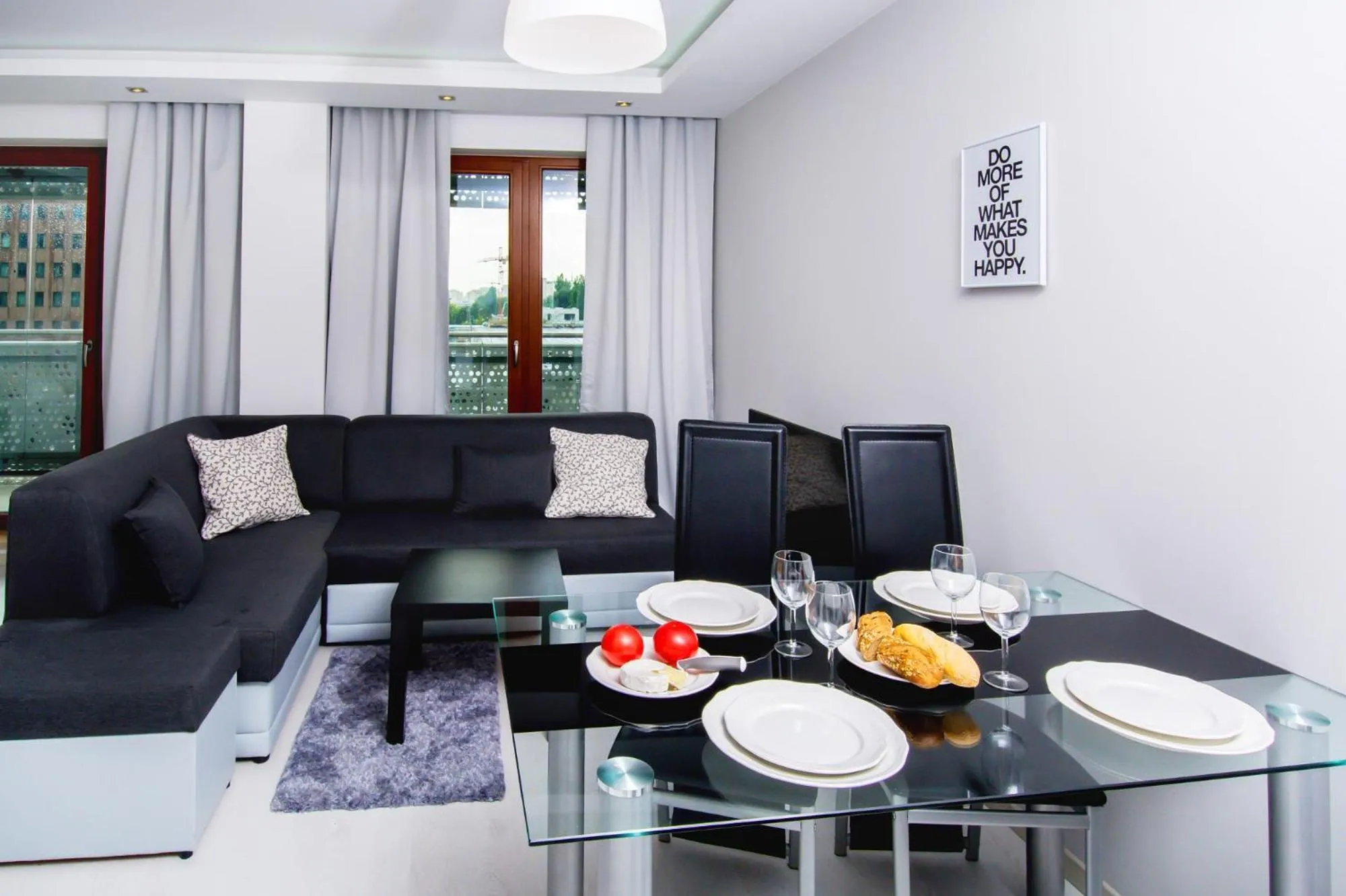 Dining area in erApartments Oxygen Residence