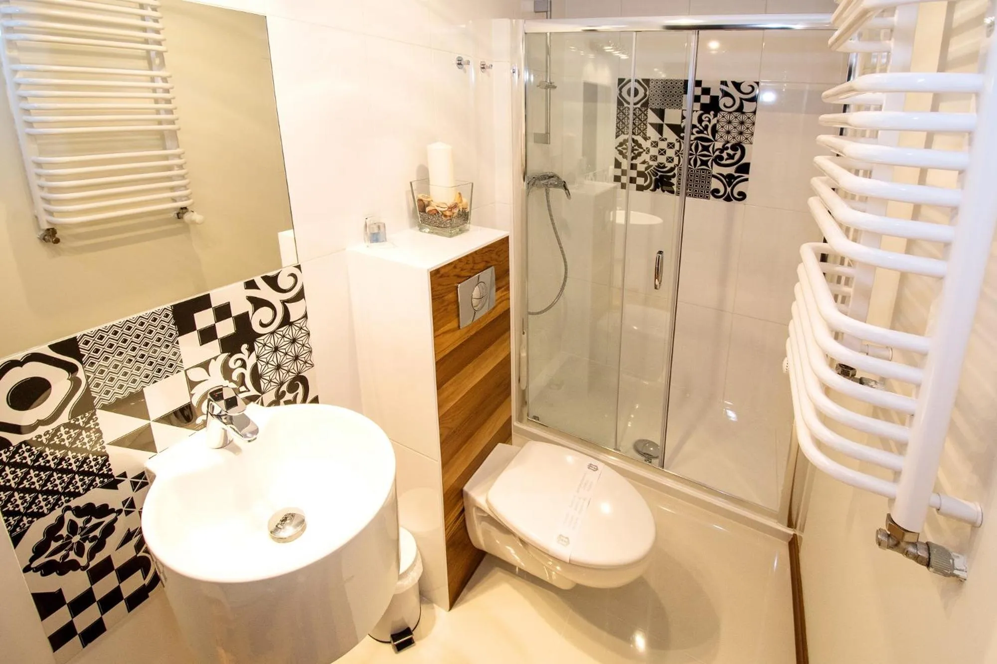 Shower in erApartments Oxygen Residence