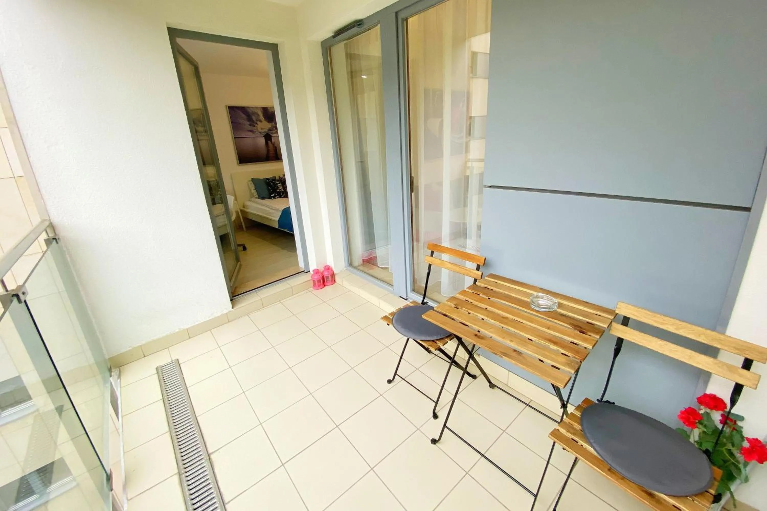 Balcony/Terrace in erApartments Oxygen Residence