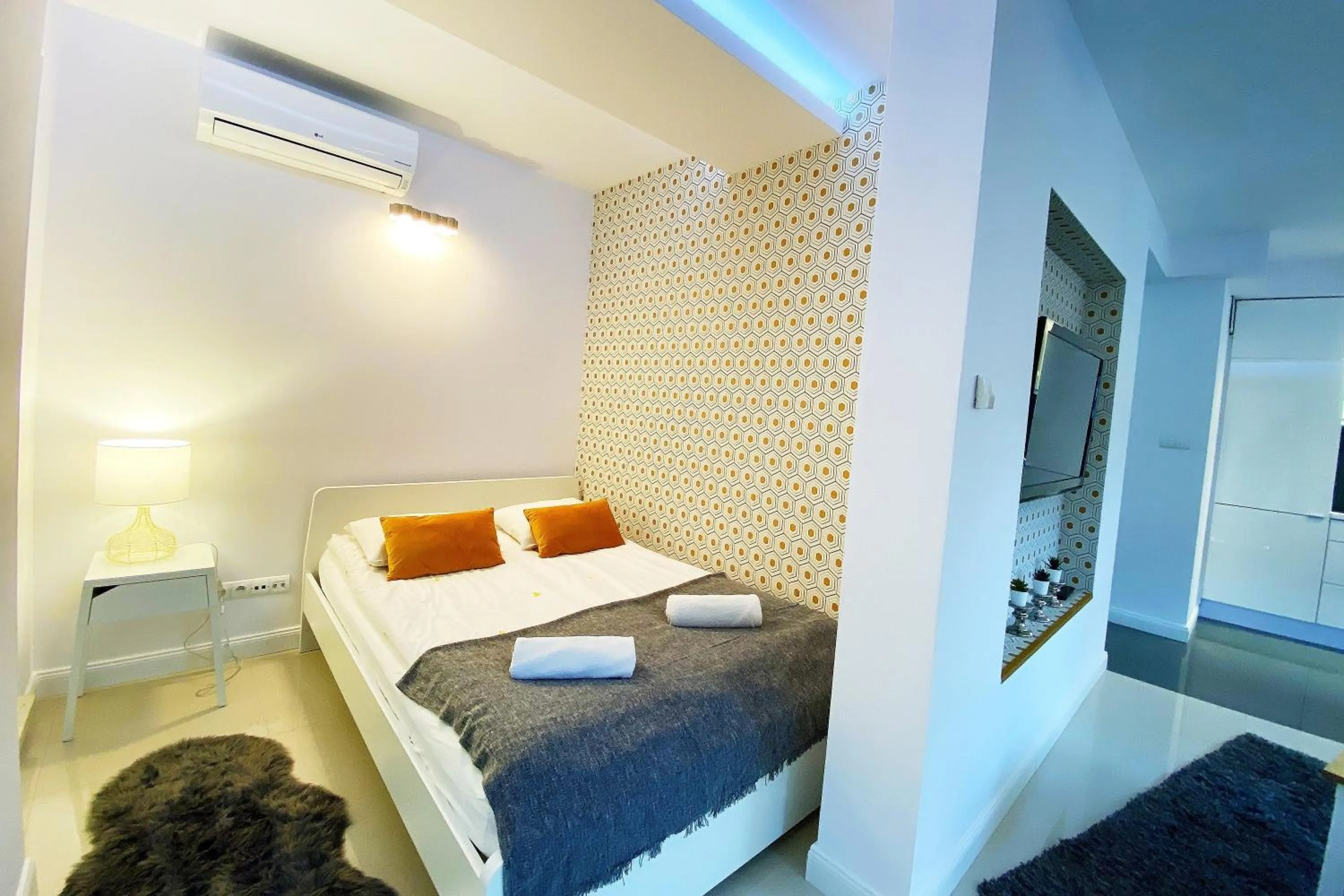 Bed in erApartments Oxygen Residence