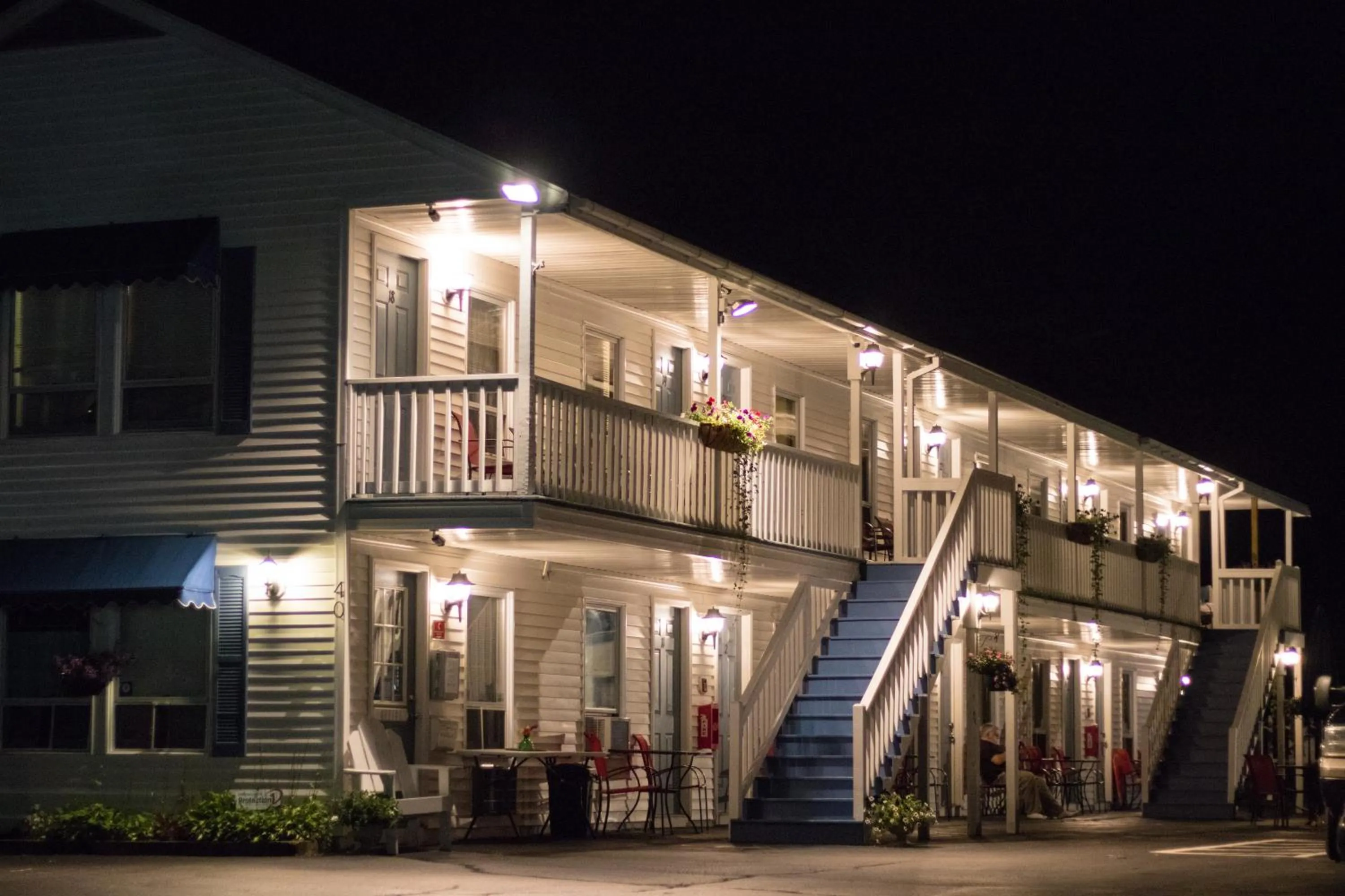 Property building in Seacoast Motel