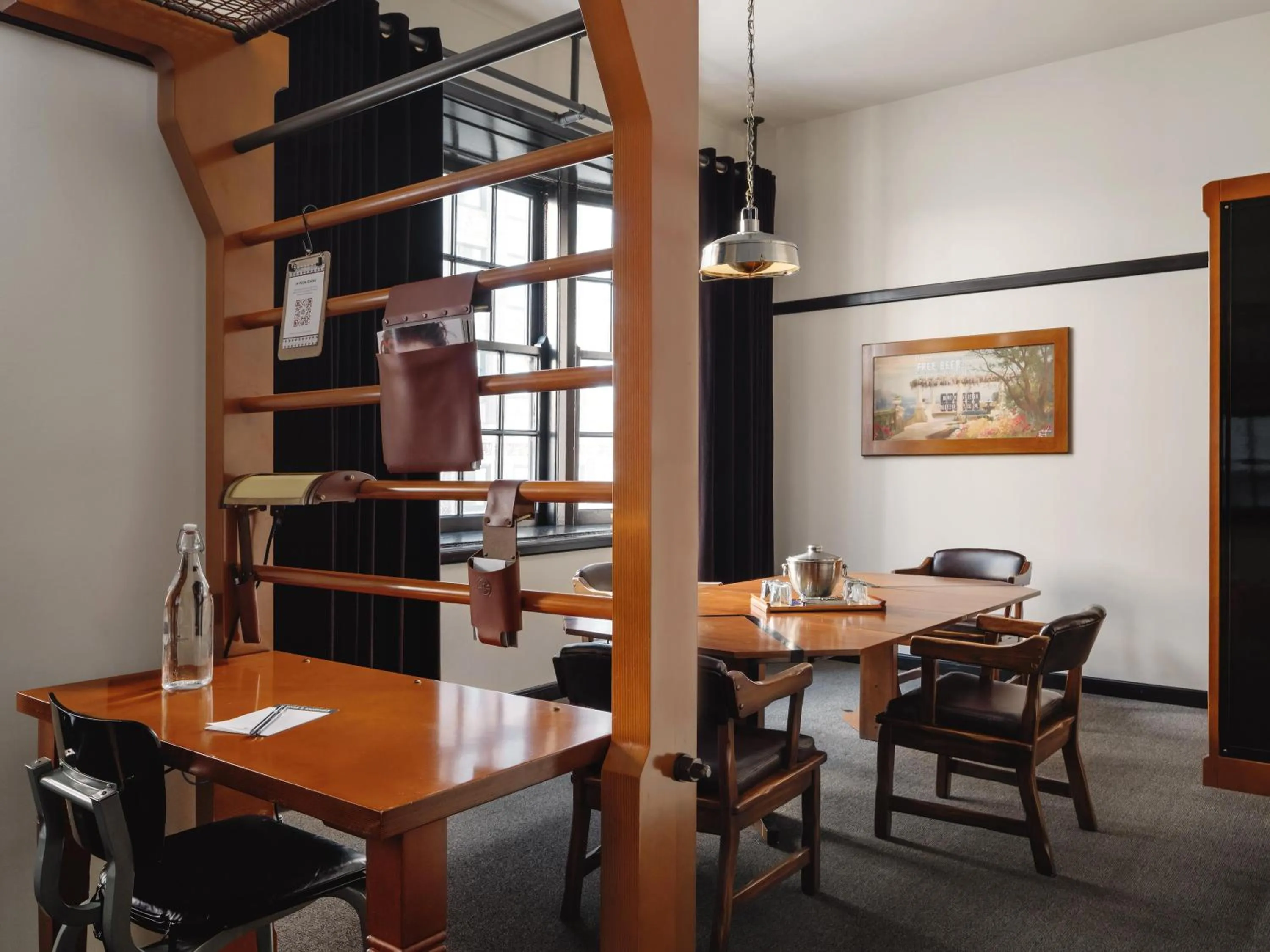 Bedroom in Chicago Athletic Association, part of Hyatt