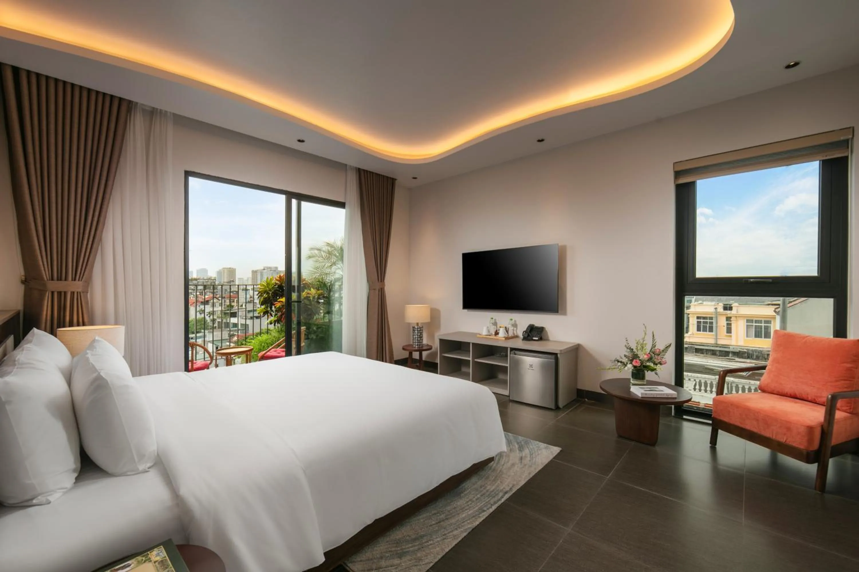 Communal lounge/ TV room, Bed in Hanoi Riverview Boutique Hotel & Apartment
