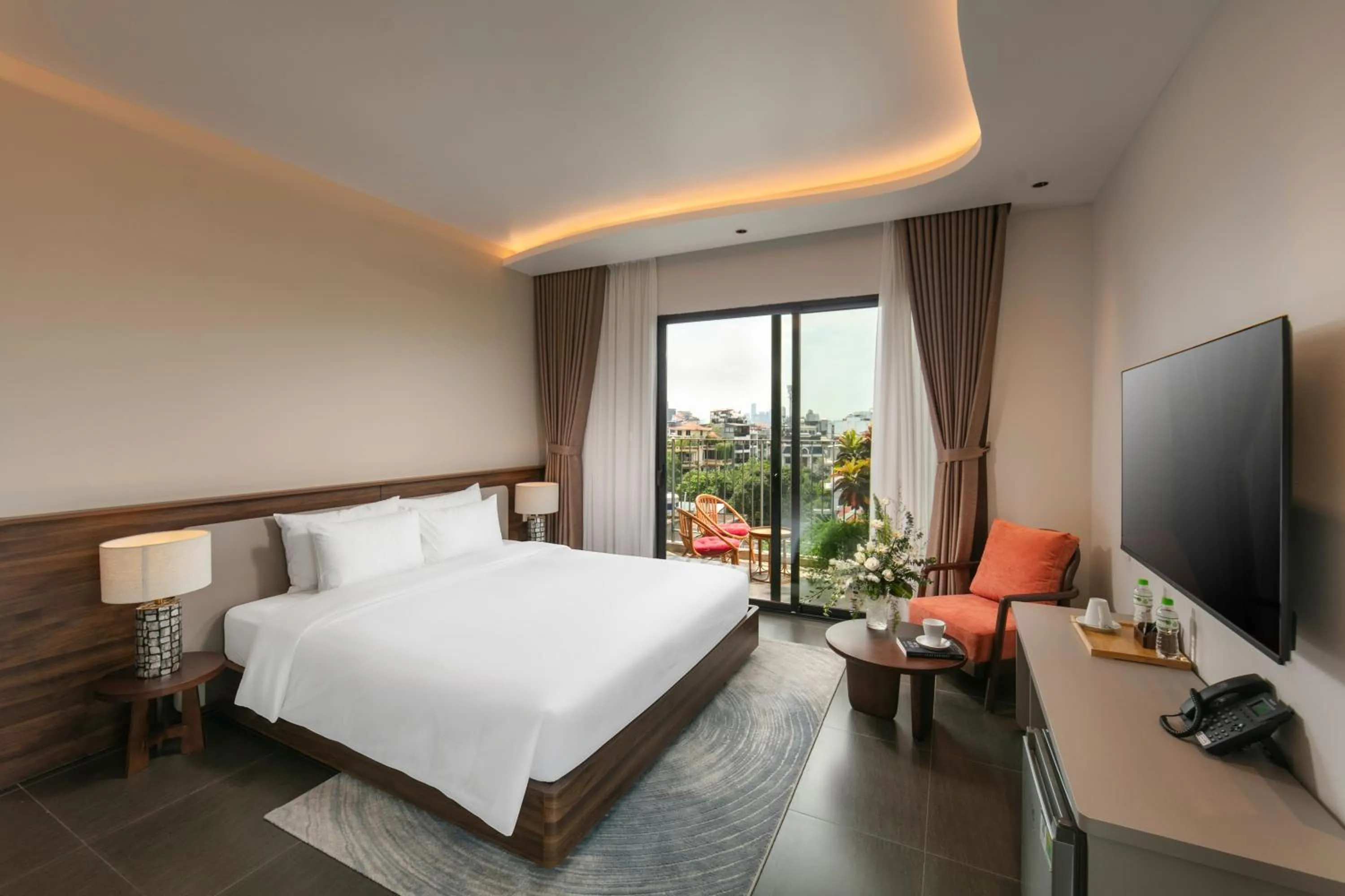 Communal lounge/ TV room, Bed in Hanoi Riverview Boutique Hotel & Apartment
