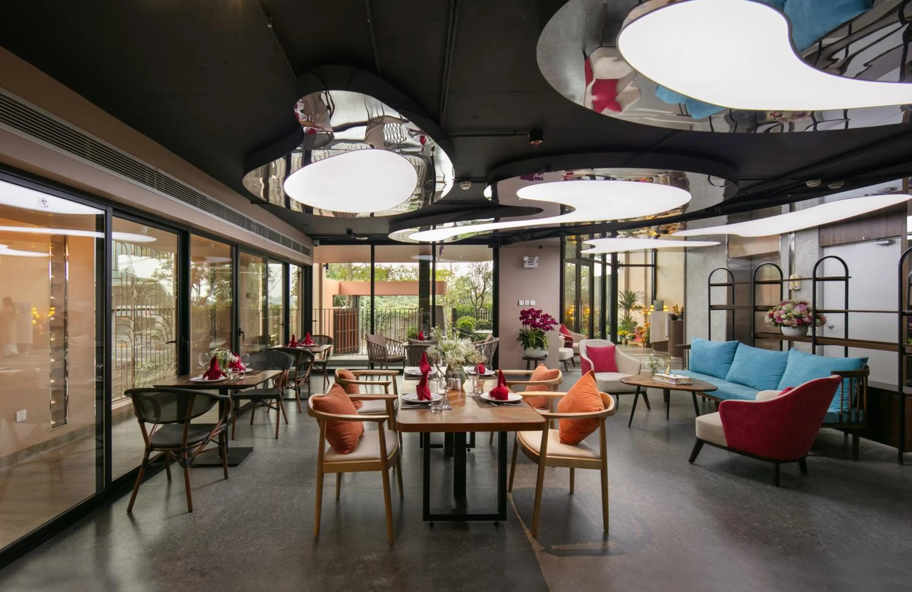 Restaurant/places to eat in Hanoi Riverview Boutique Hotel & Apartment