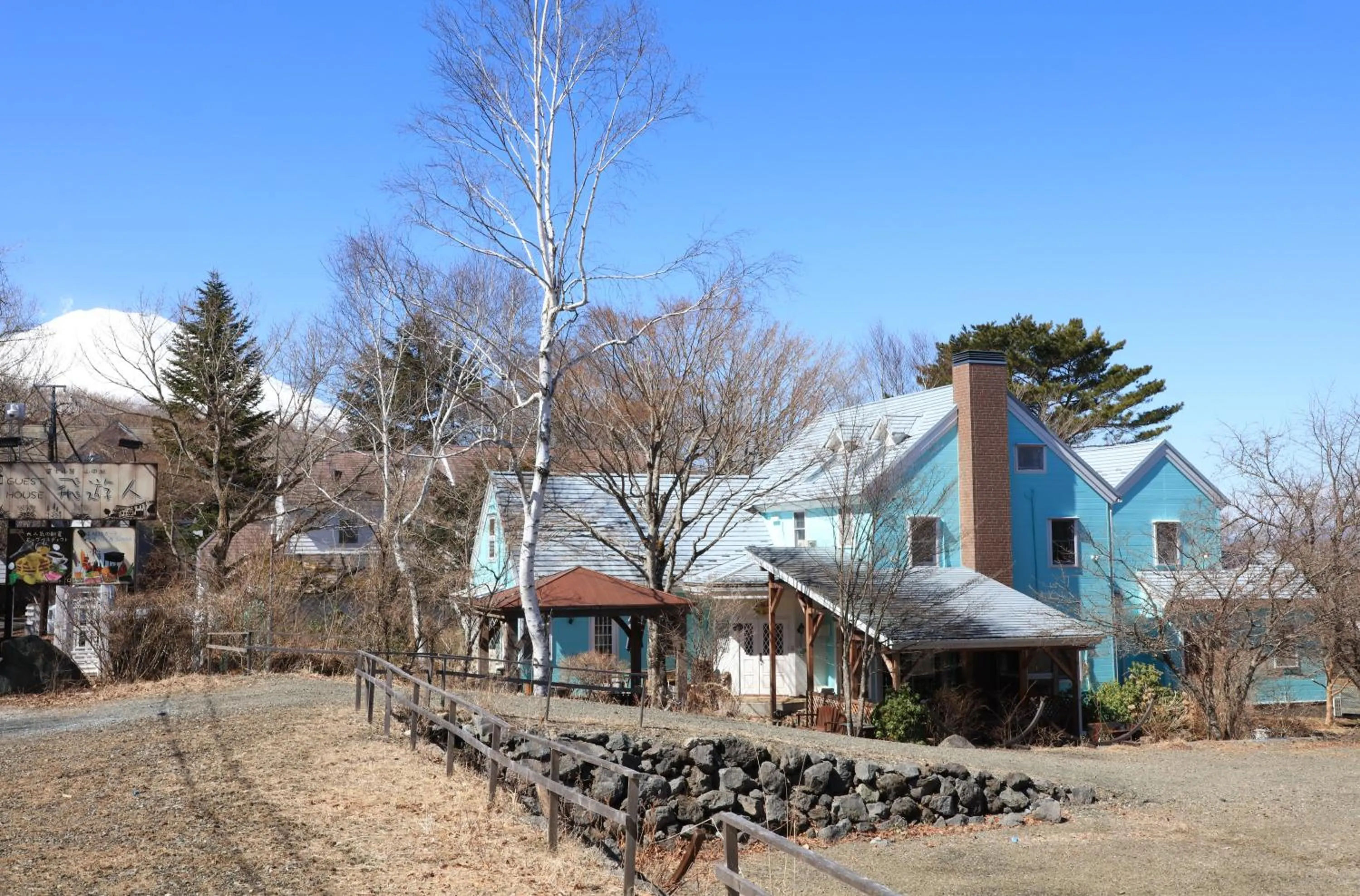 Facade/entrance in Human resort