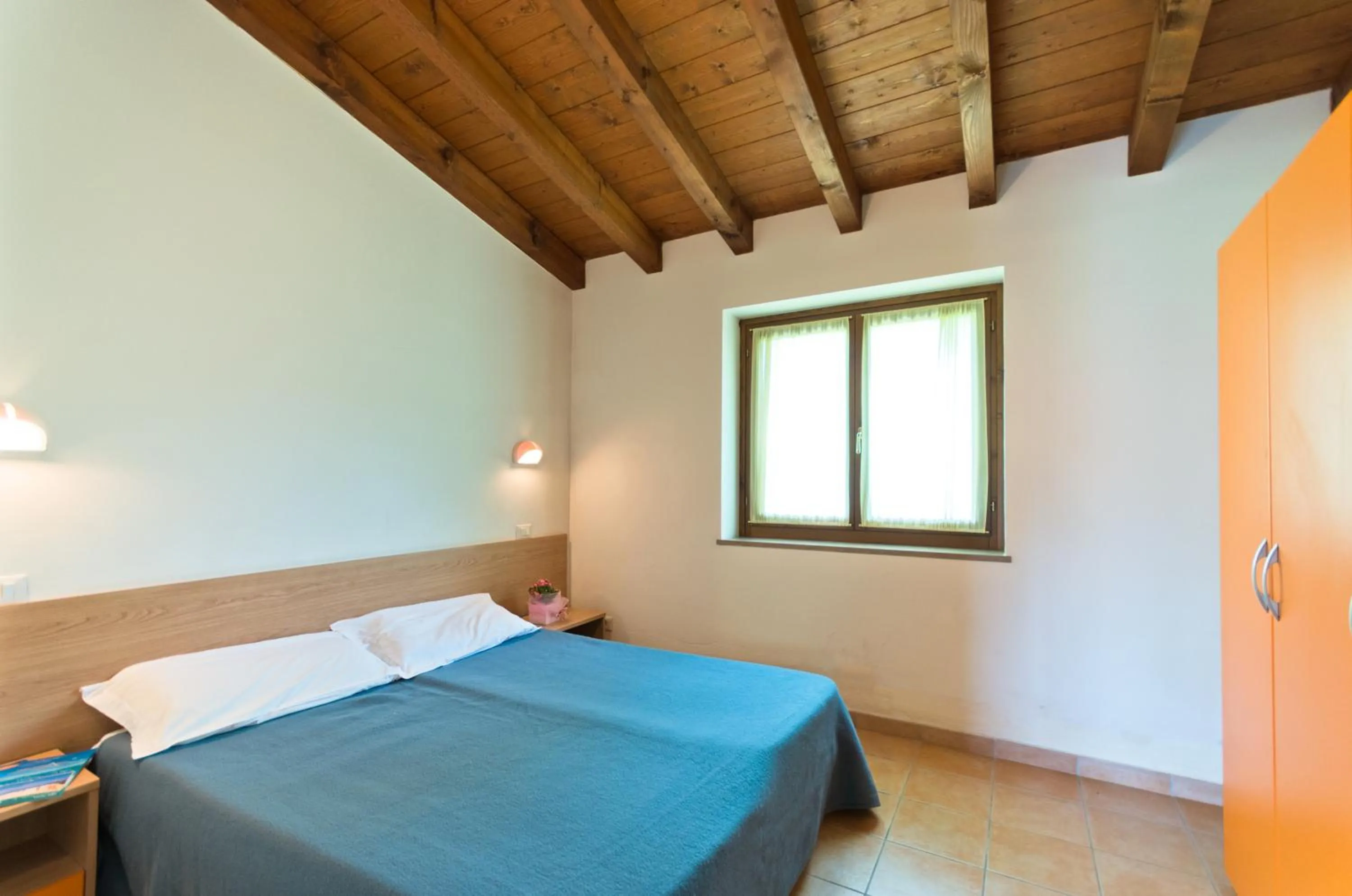 Day, Bed in Campeggio del Garda