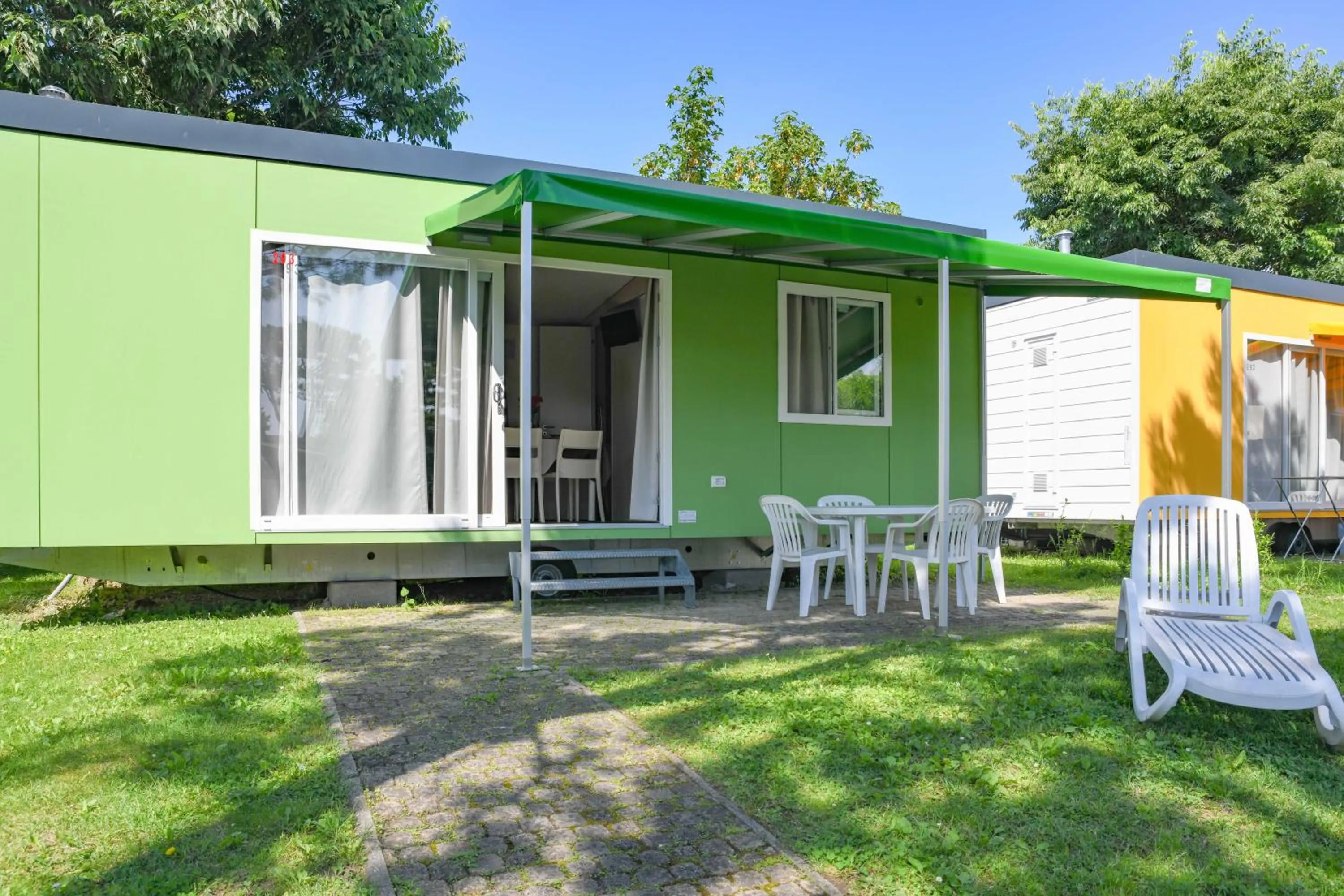 Facade/entrance in Campeggio del Garda
