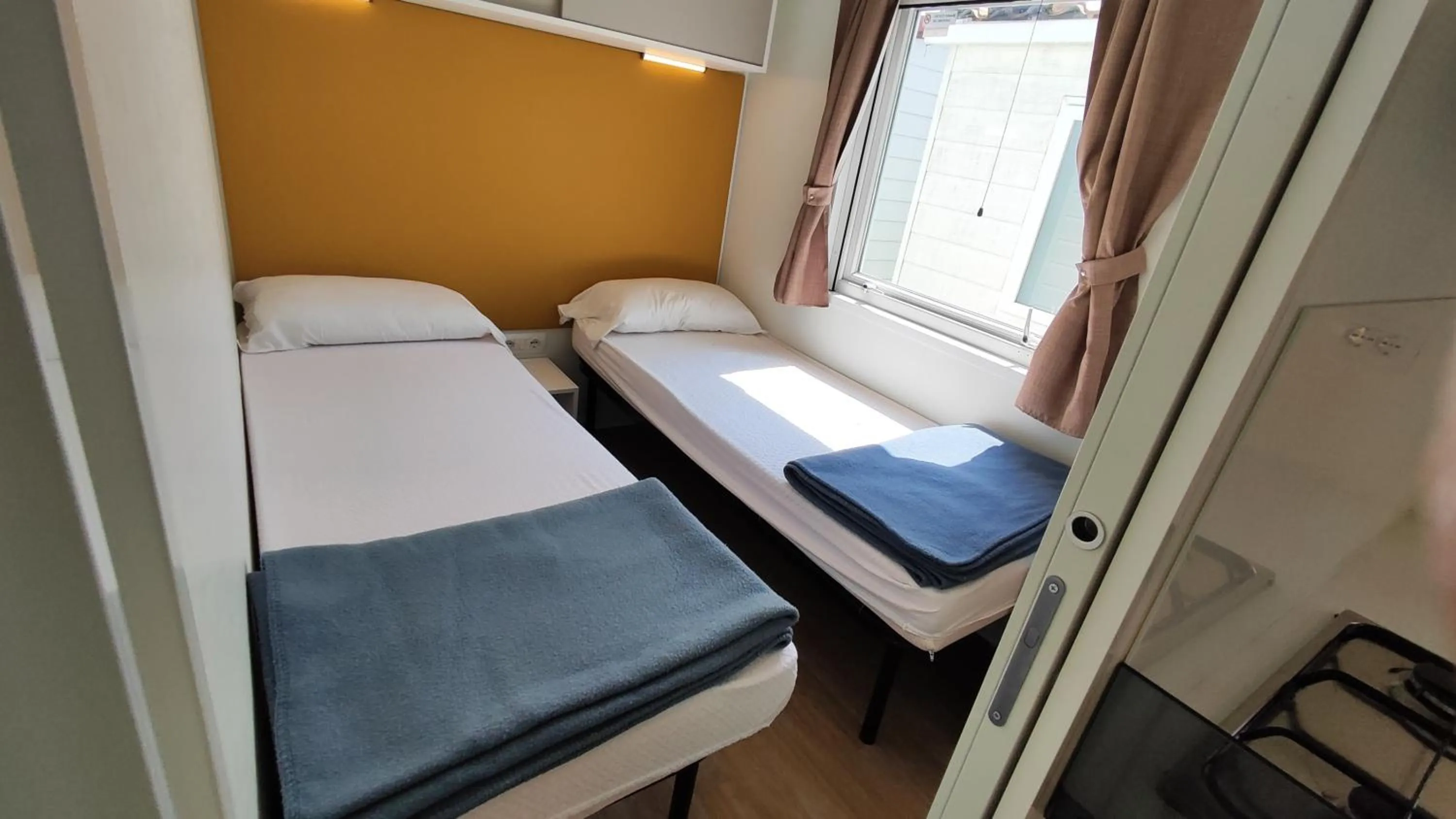 Bed in Campeggio del Garda