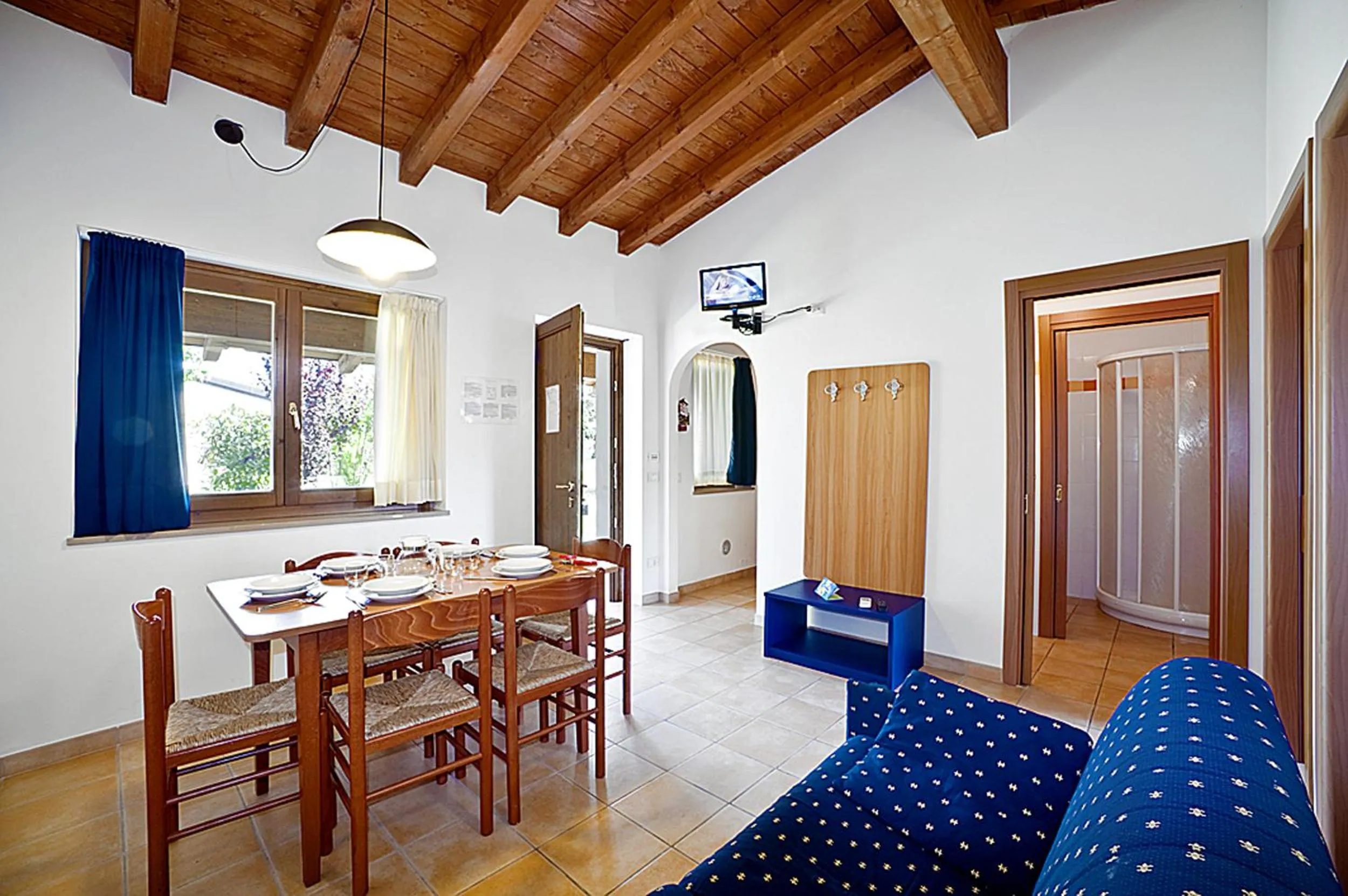 Dining area in Campeggio del Garda