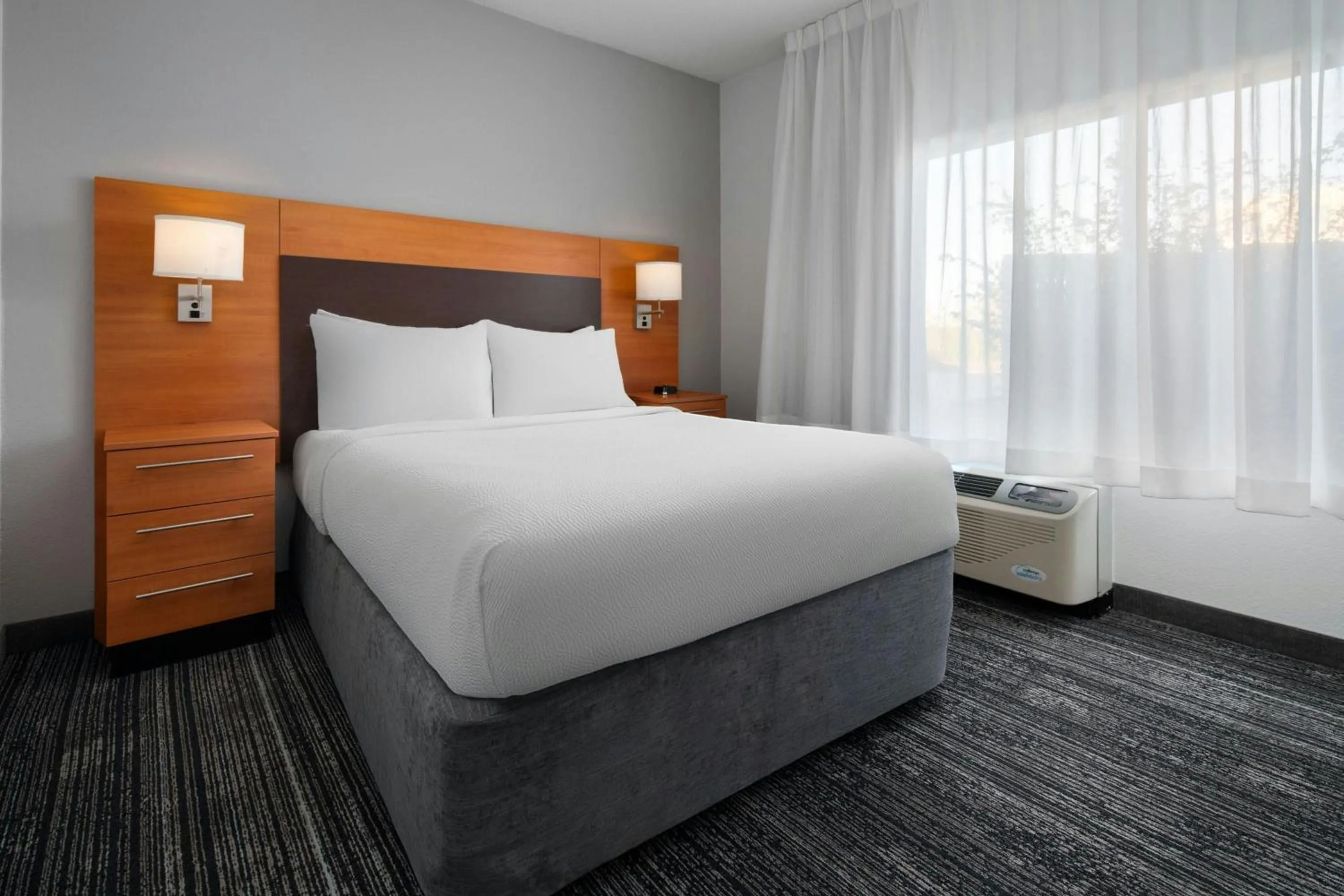 Bedroom, Bed in TownePlace Suites by Marriott Florence