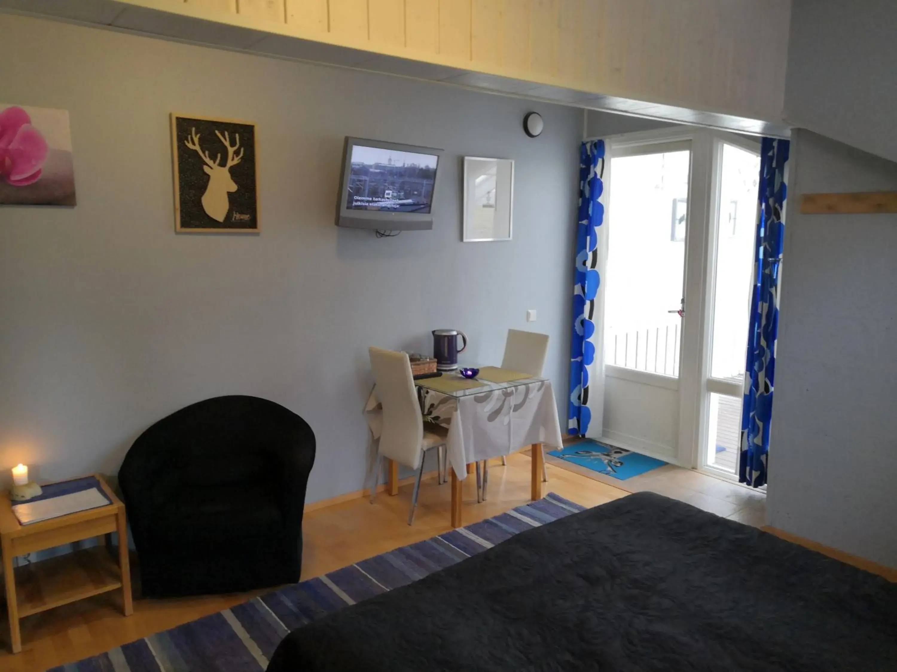 Standard Twin Room with Garden View in Hostel Mansikka Standard Twin Room with Garden View in Hostel Mansikka