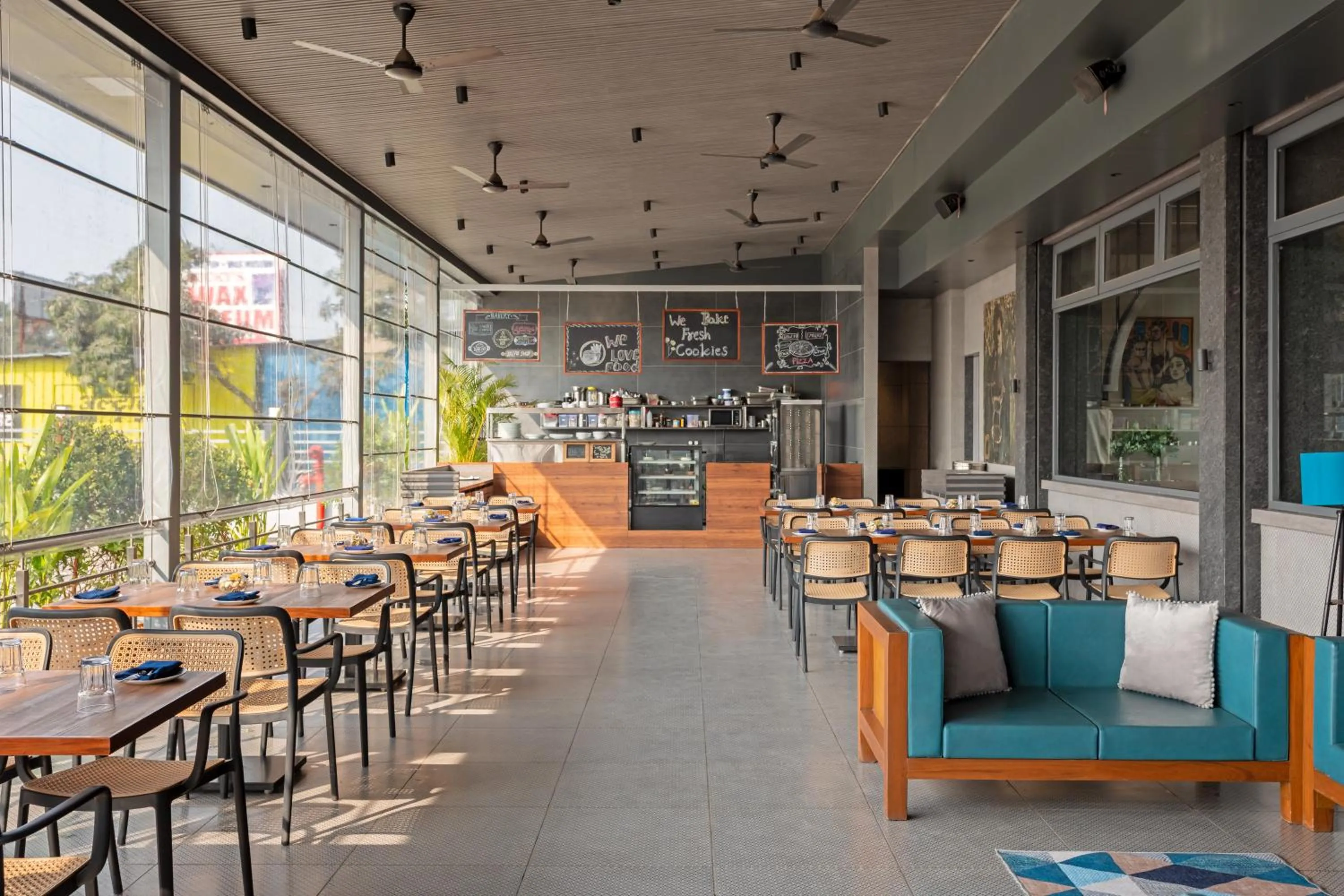 Restaurant/places to eat in Hill Berry - A SoVo Hotel