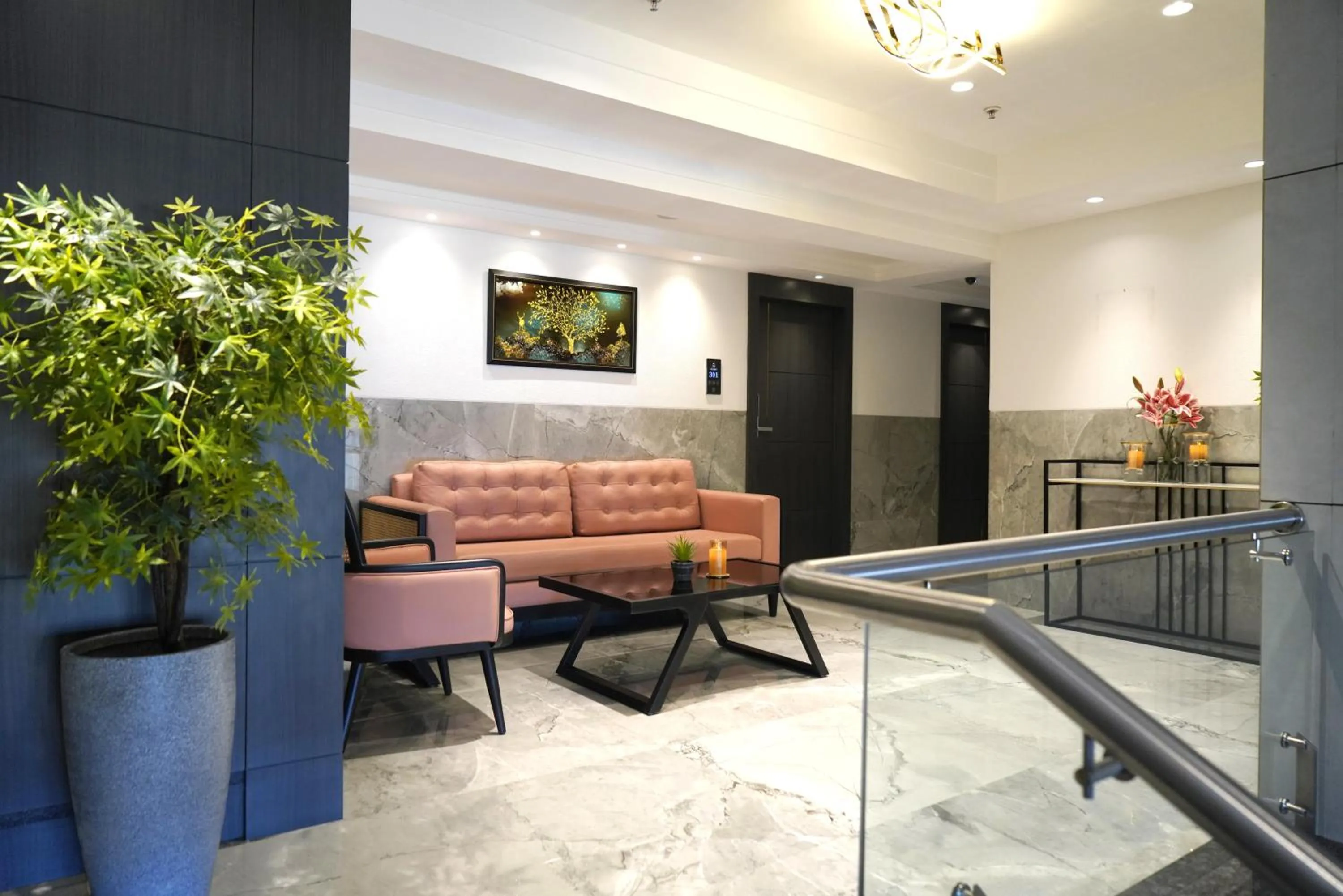 Seating area in Hotel Hillberry