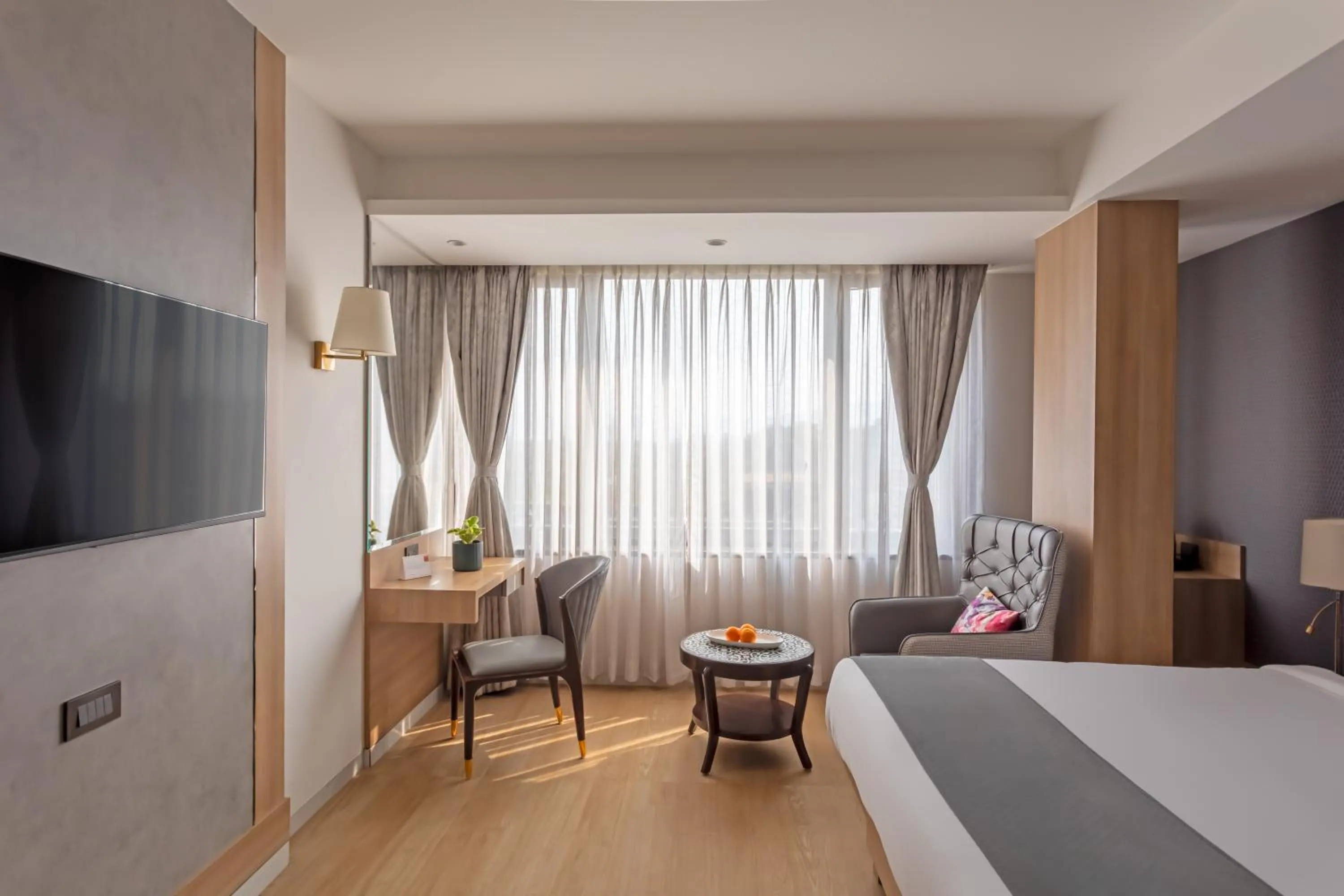 Bedroom, Bed in Hill Berry - A SoVo Hotel