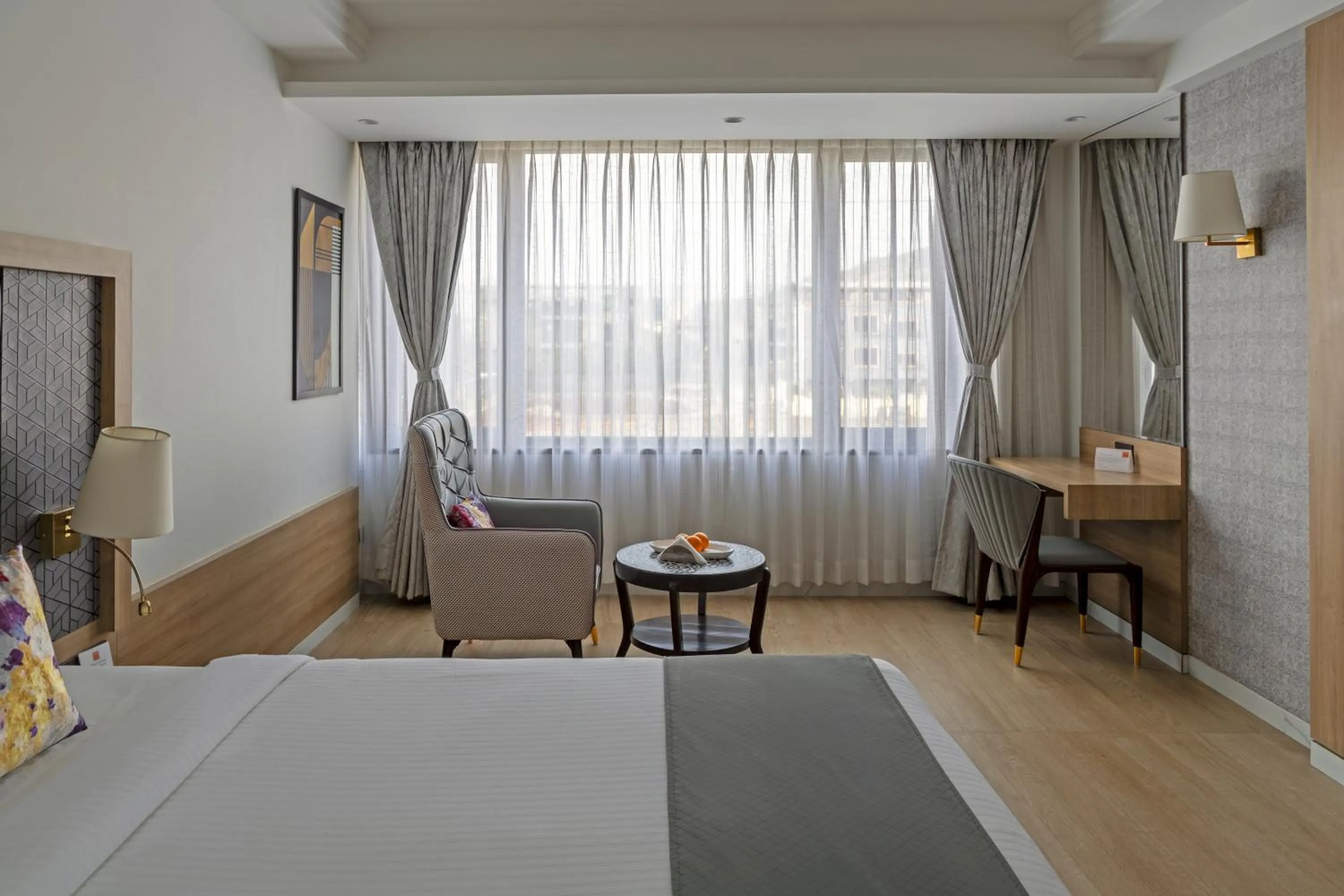 Bedroom, Bed in Hill Berry - A SoVo Hotel