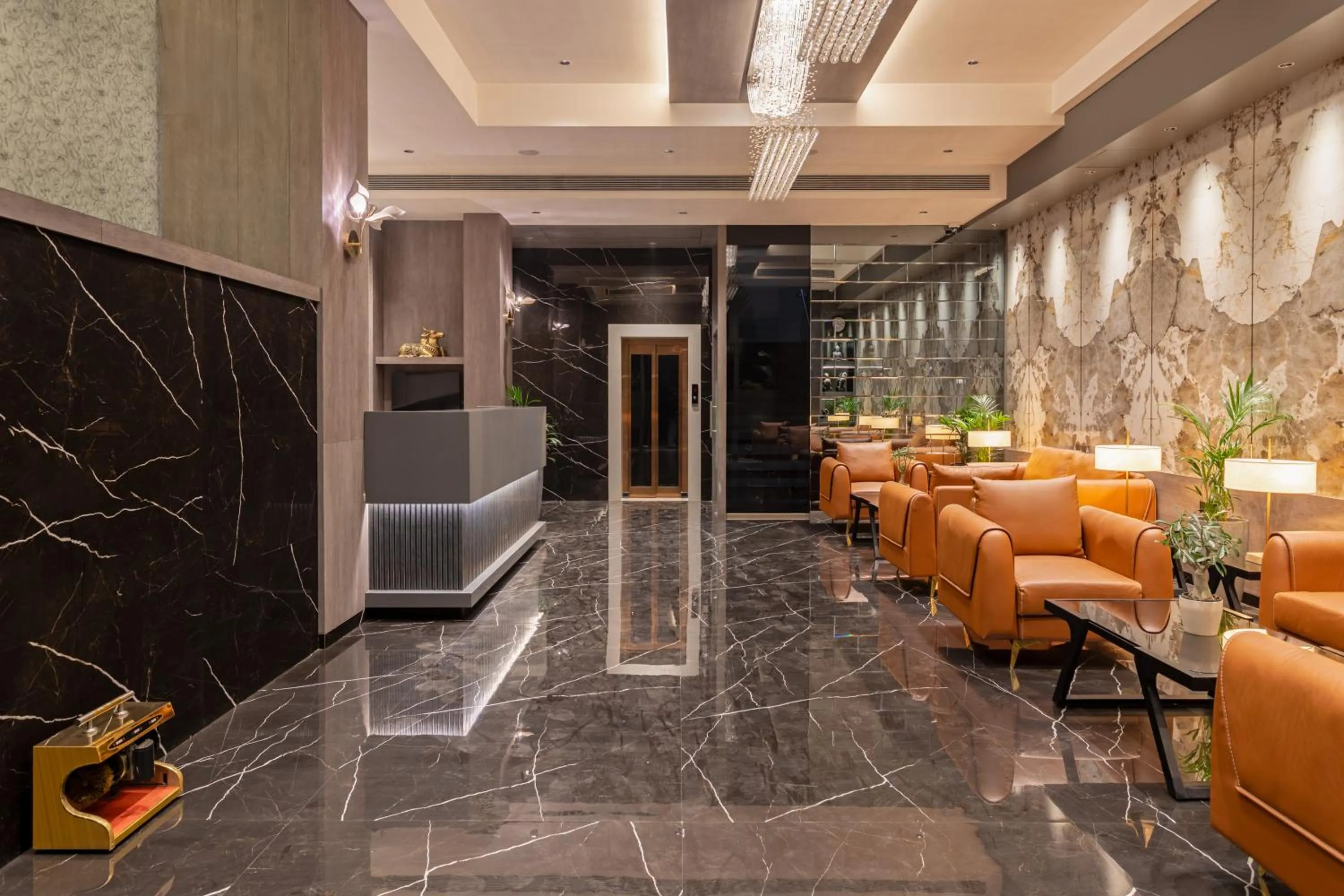 Lobby or reception in Hill Berry - A SoVo Hotel