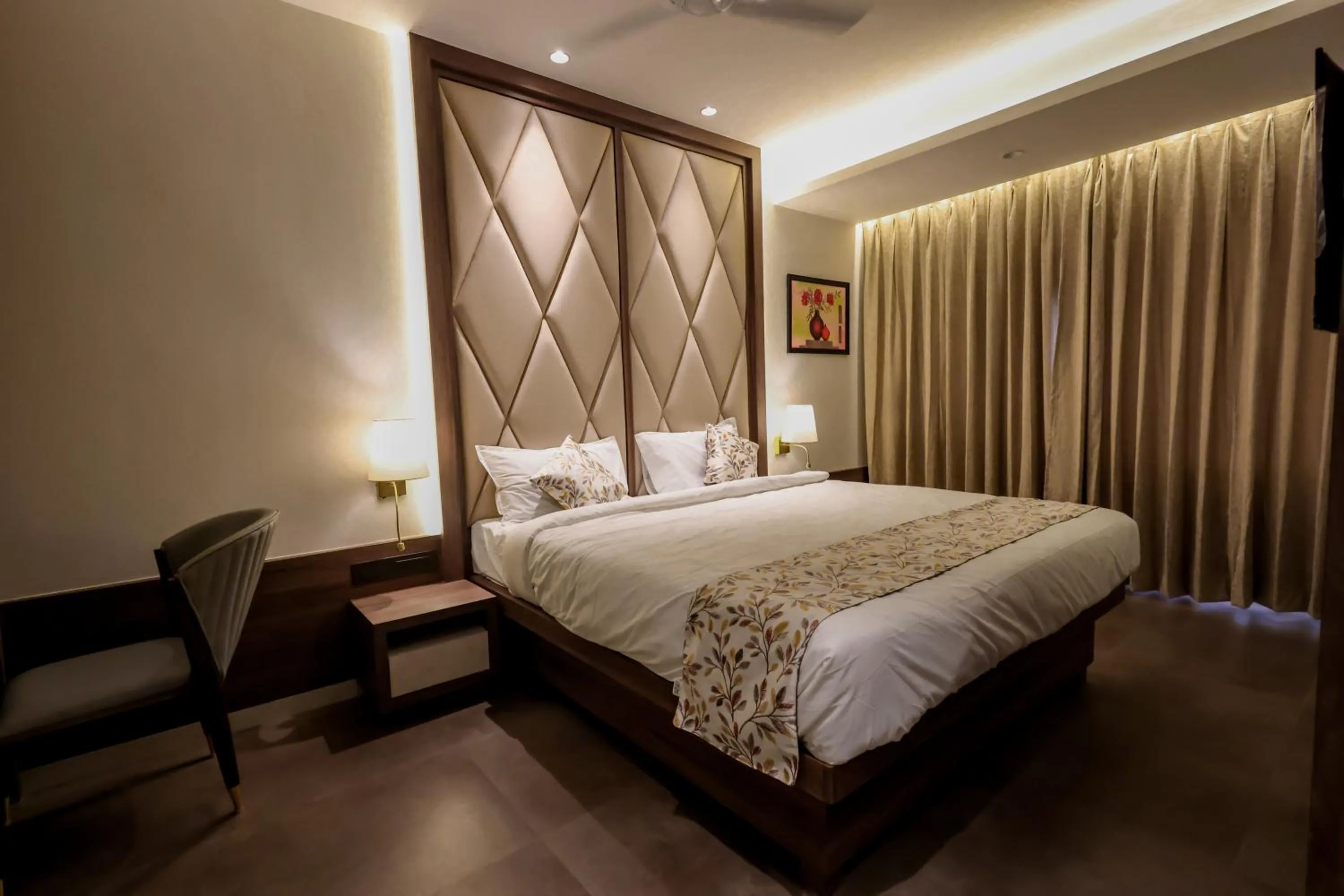 Photo of the whole room, Bed in Hotel Hillberry