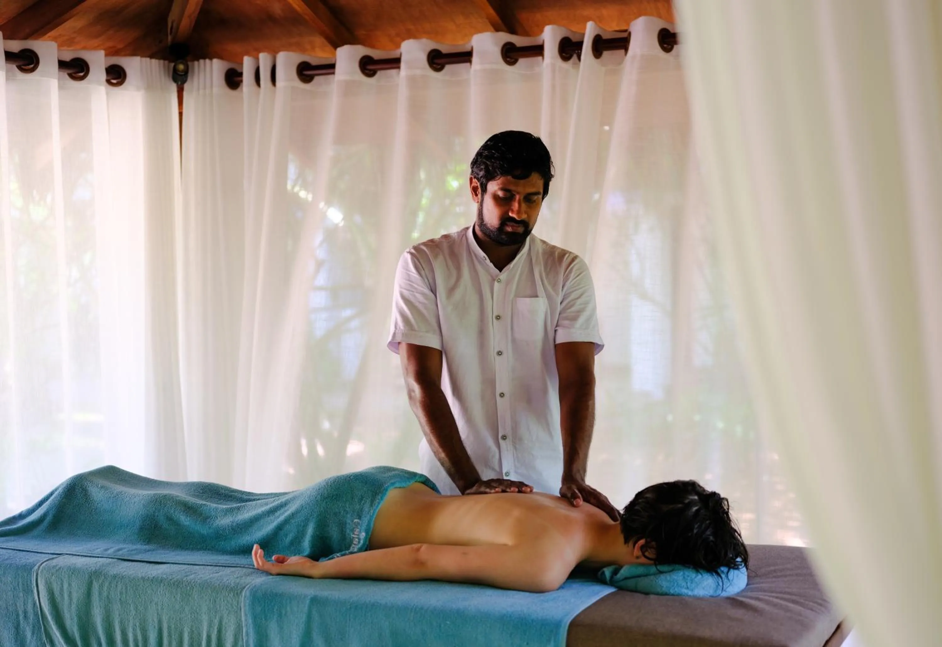 Massage in Calamansi Cove Villas