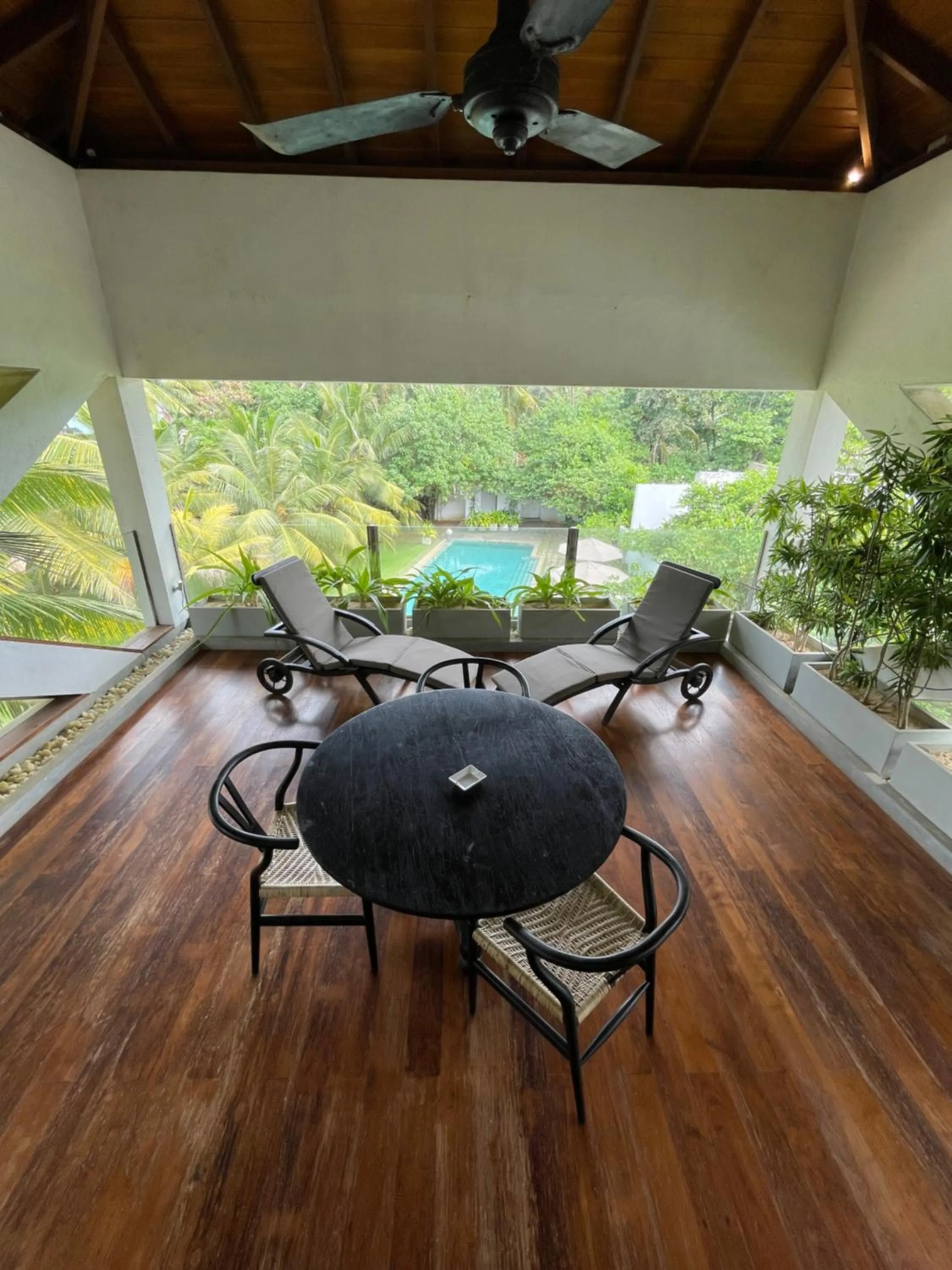 Balcony/Terrace in Calamansi Cove Villas