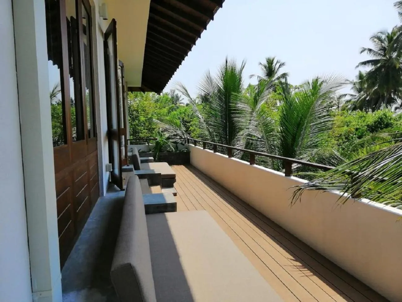 Balcony/Terrace in Calamansi Cove Villas