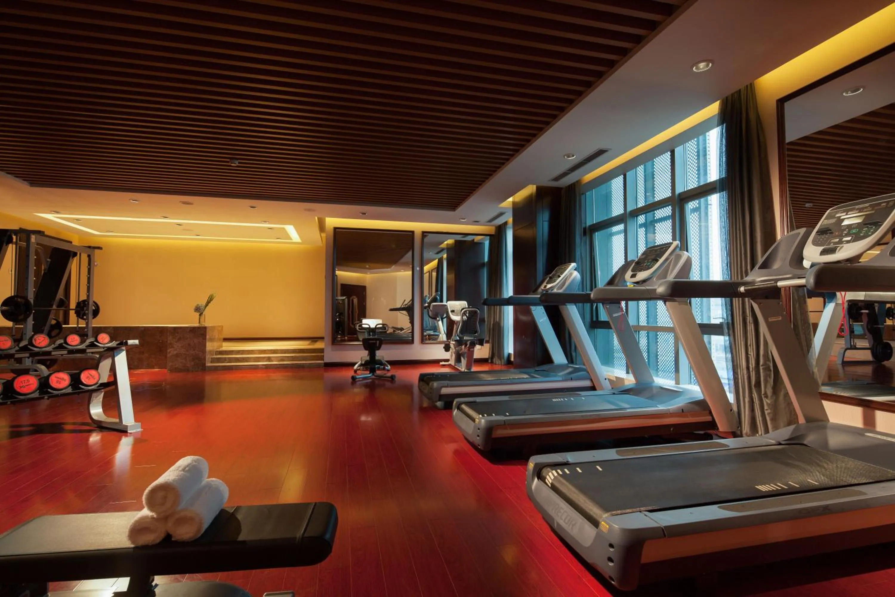 Fitness centre/facilities in Xi'an Airport Hotel