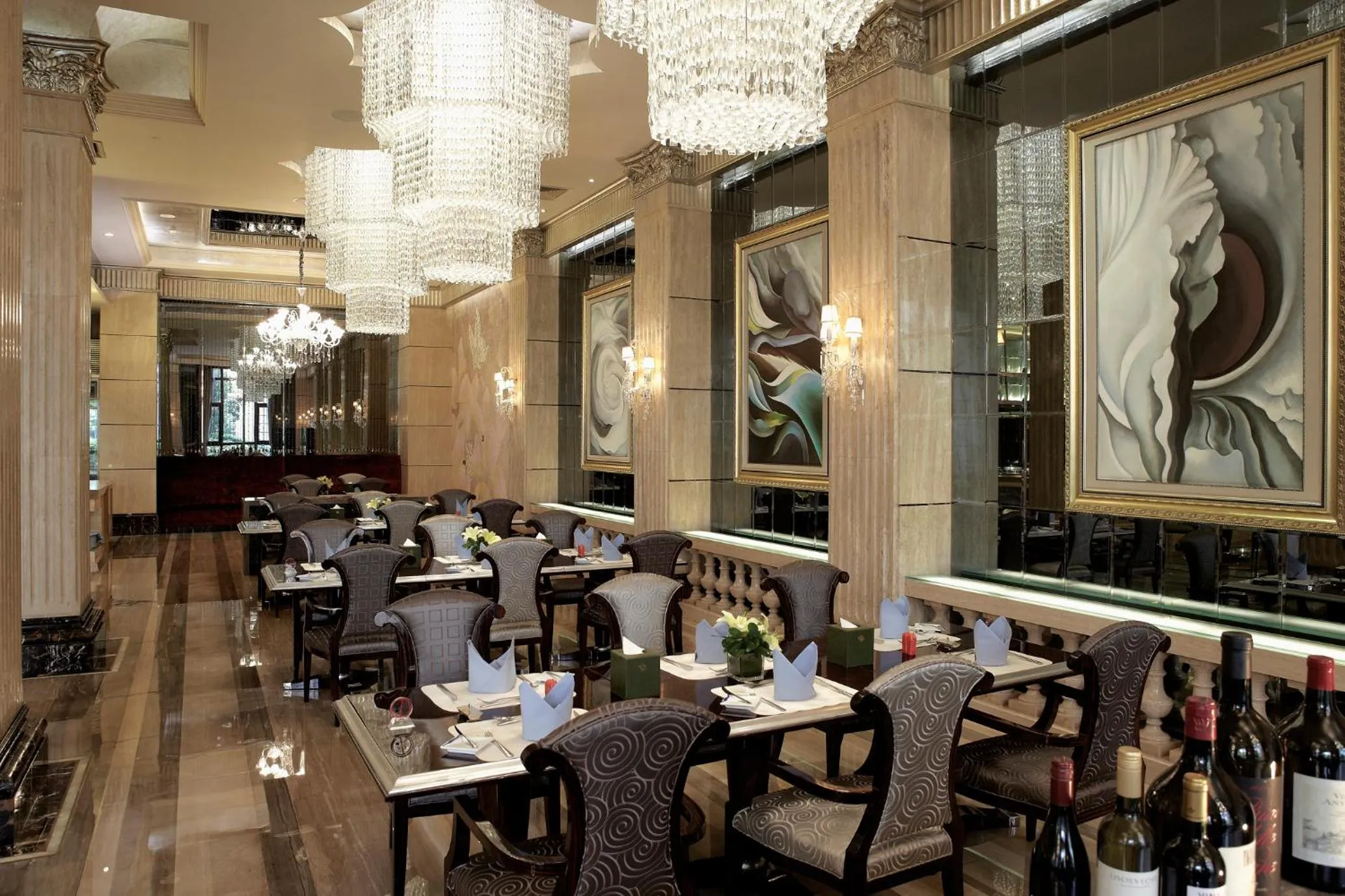 Restaurant/places to eat in Chateau Star River Shanghai Minhang