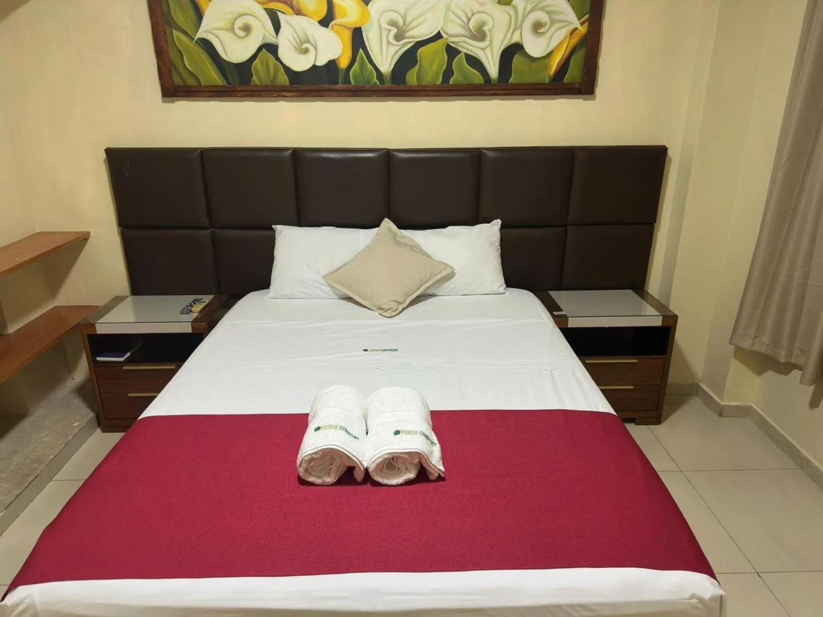 Photo of the whole room, Bed in Doral Inn Hotel - Iquitos