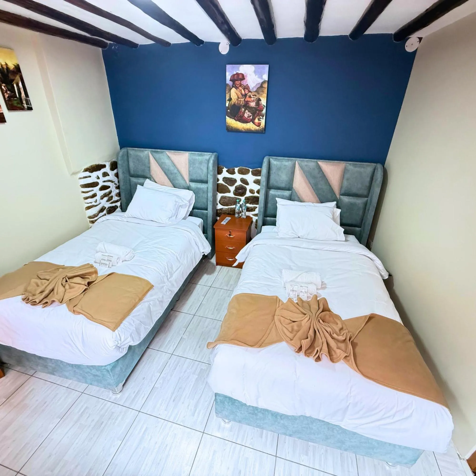 Photo of the whole room, Bed in Andenes del Inca Hotel