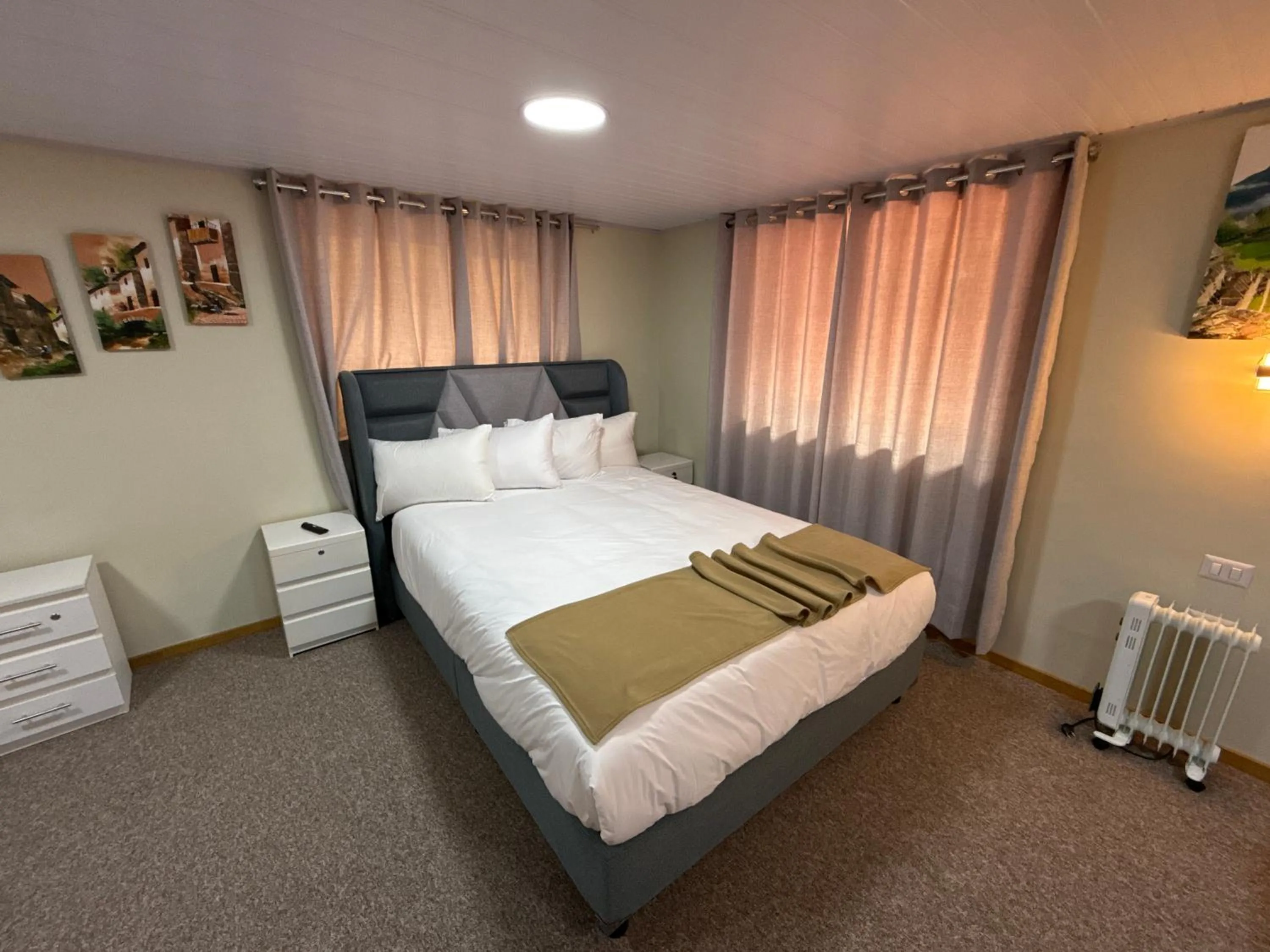 Bedroom, Bed in Andenes del Inca Hotel