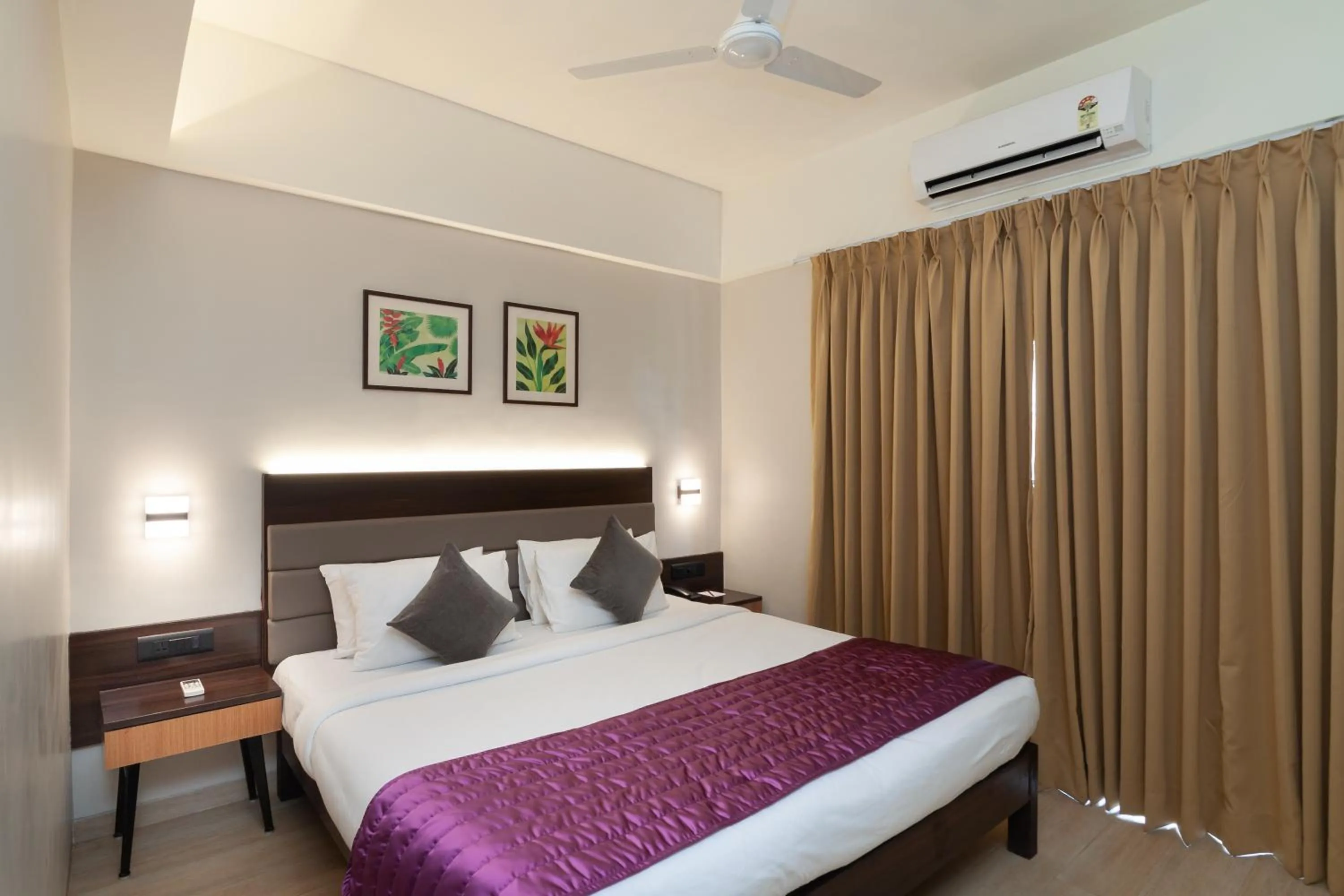 Bedroom, Bed in Somy Plaza Calangute Goa - Formerly Somy Resort