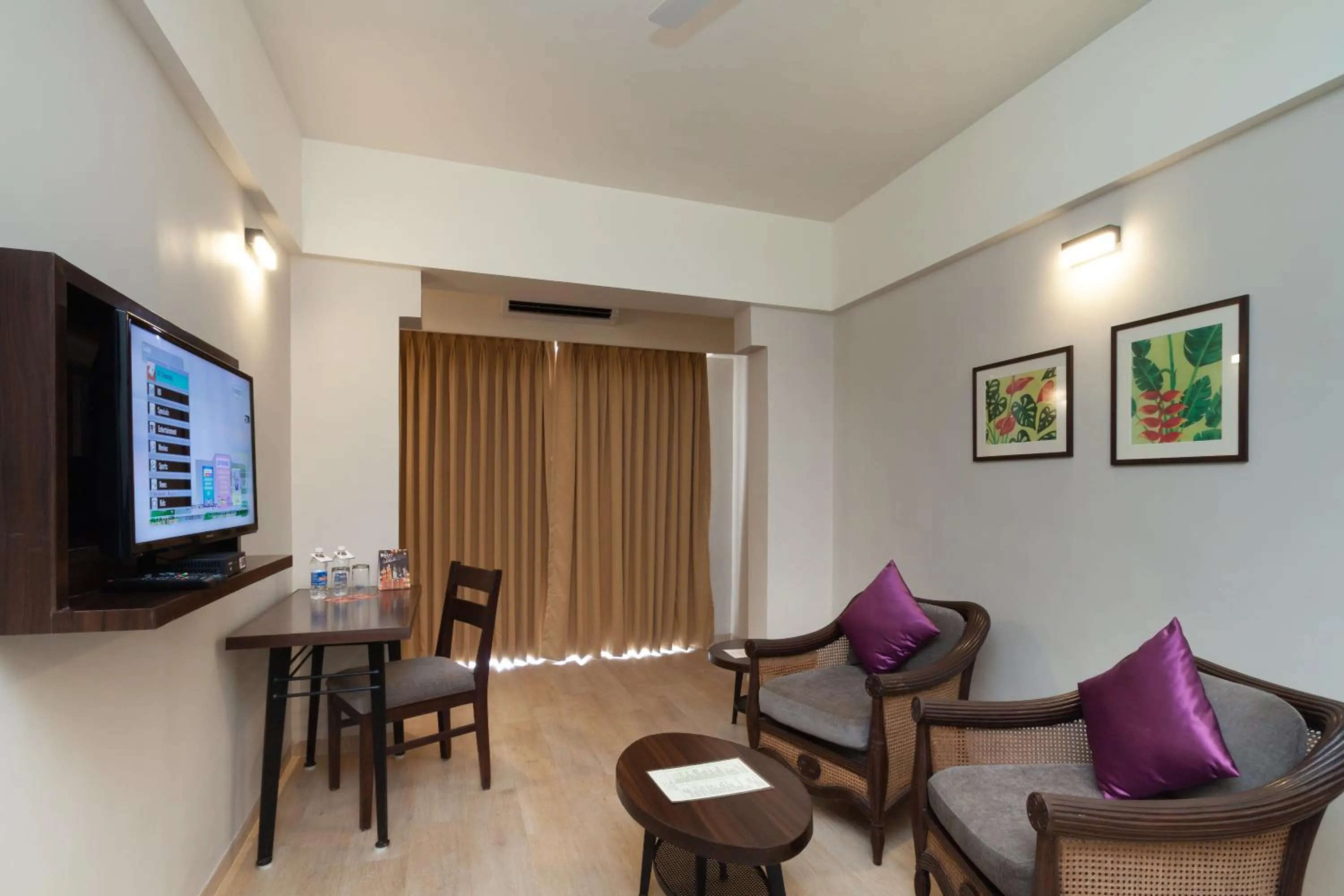 Living room in Somy Plaza Calangute Goa - Formerly Somy Resort