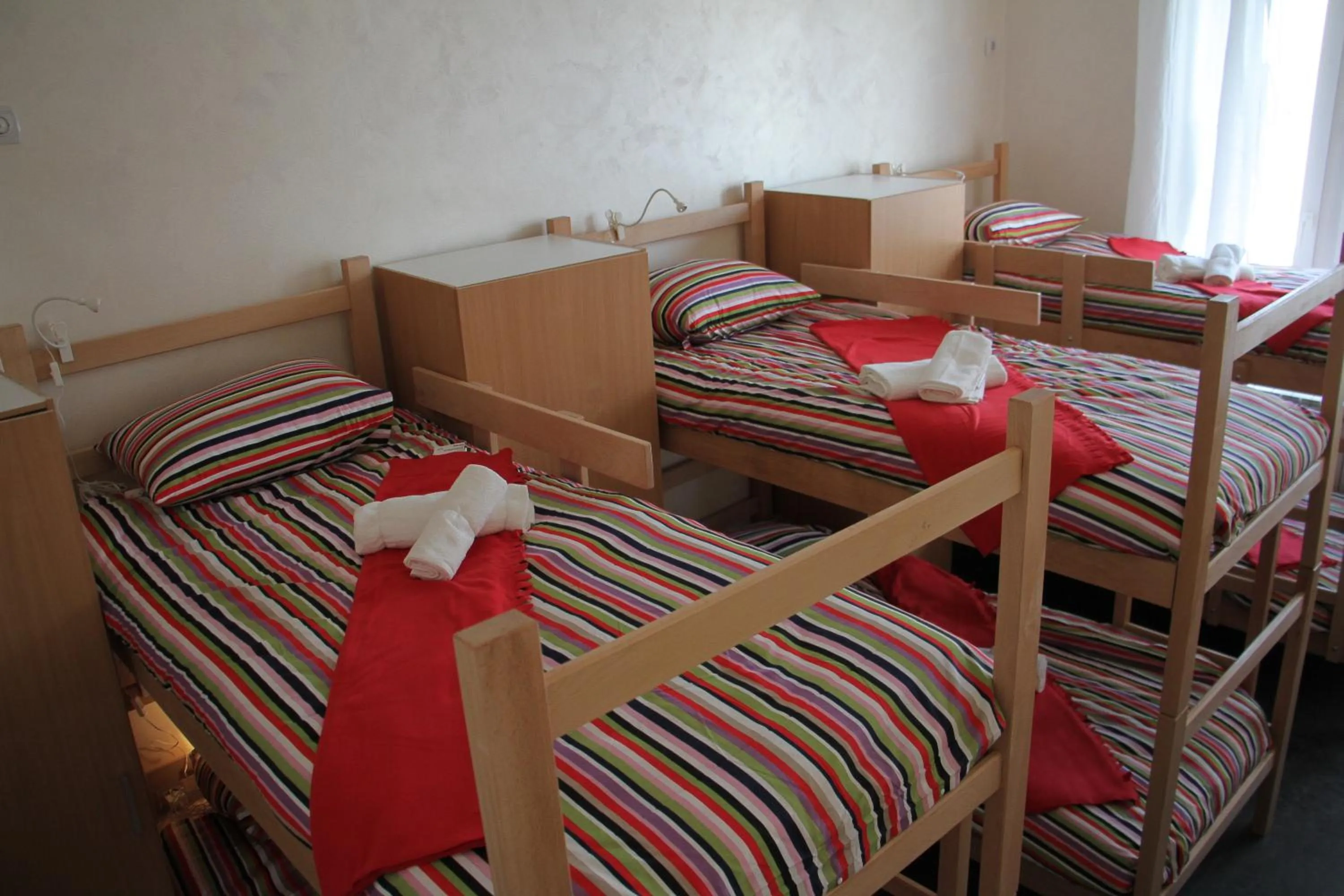 Shower, Bed in Guest House Miss Depolo