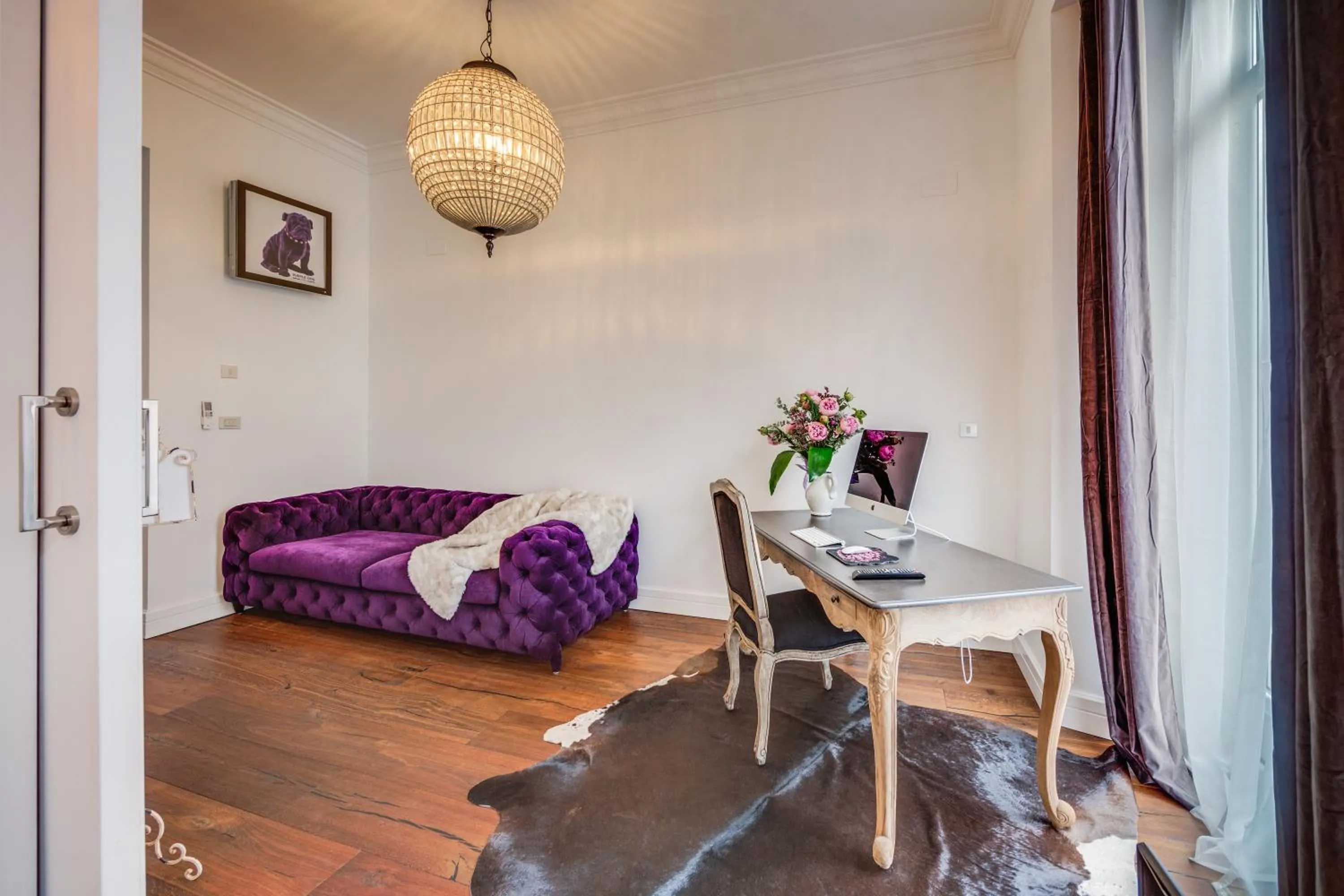 Living room in Purple Dog Suites