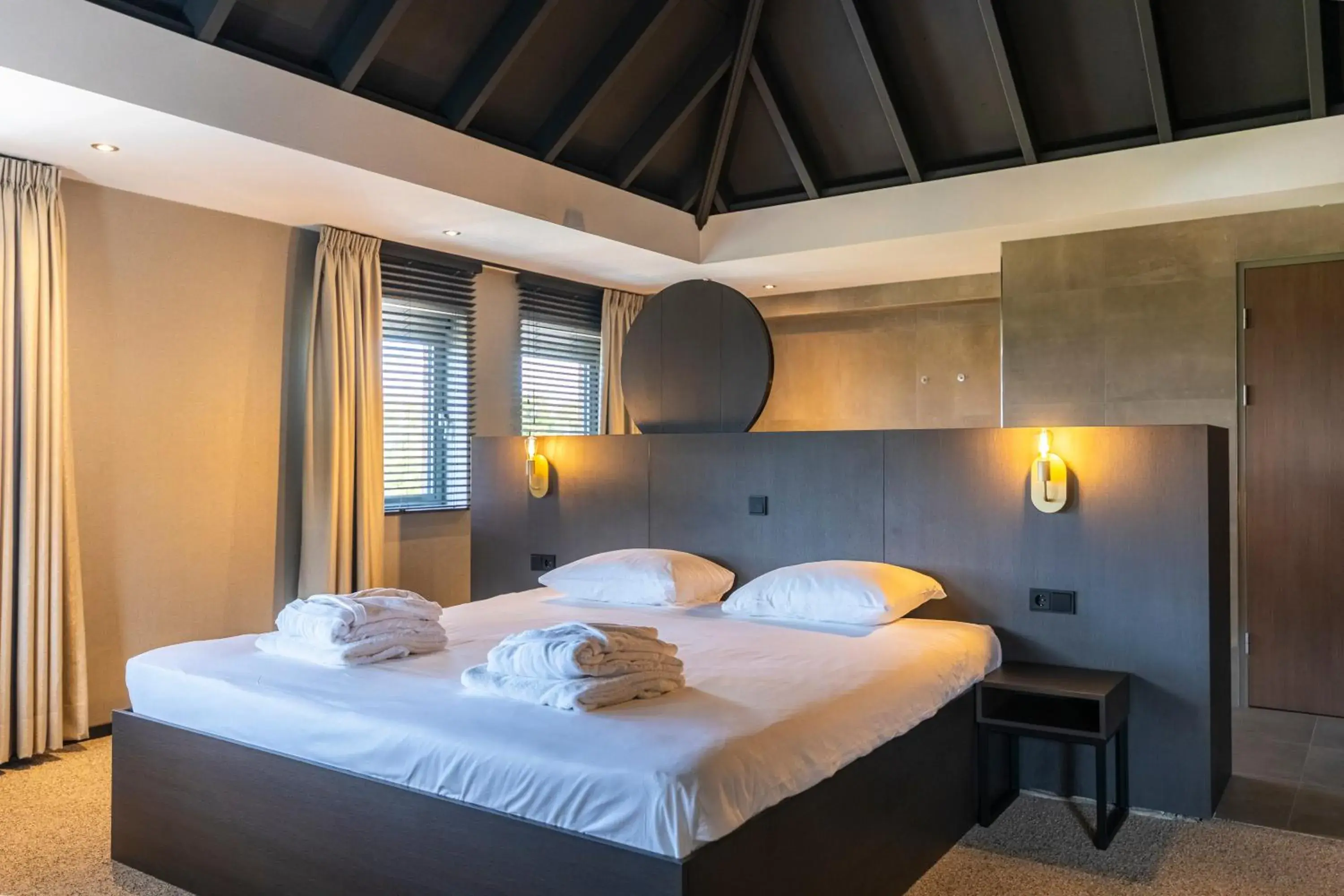 Suite with Bath in Parkhotel Horst - Venlo Suite with Bath in Parkhotel Horst - Venlo