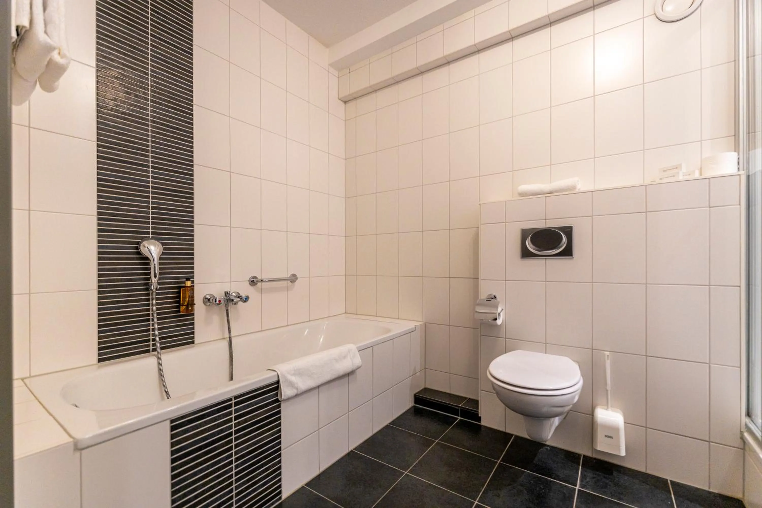 Toilet in Parkhotel Horst - Venlo